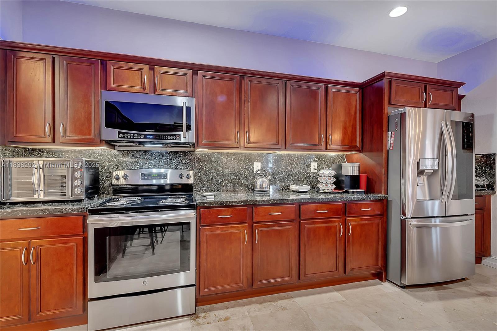 Miami, Florida, 33187, United States, 4 Bedrooms Bedrooms, ,3 BathroomsBathrooms,Residential,For Sale,1900896