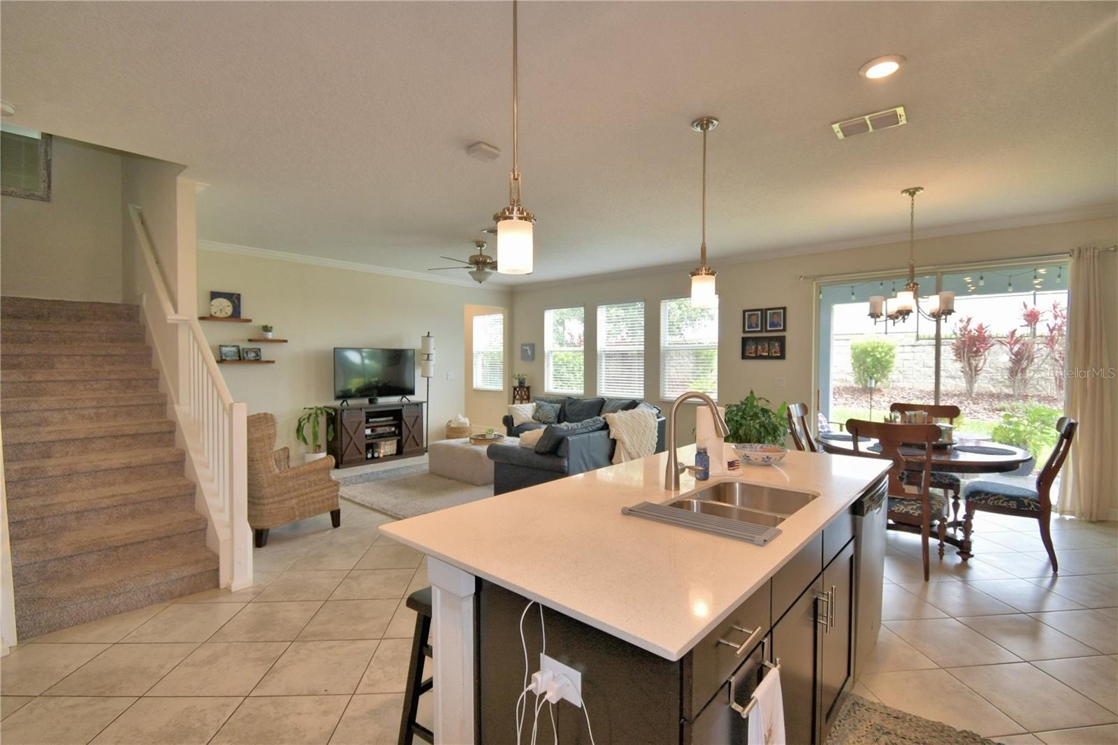 DAVENPORT, Florida, 33896, United States, 5 Bedrooms Bedrooms, ,3 BathroomsBathrooms,Residential,For Sale,1878806