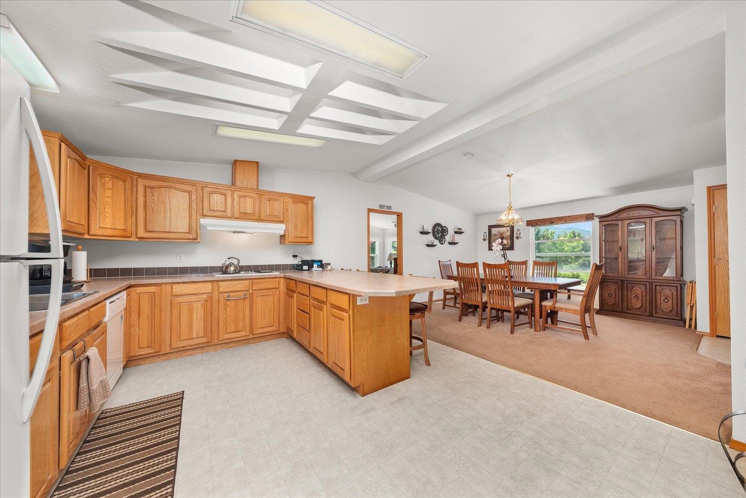 Chewelah, Washington, 99109, United States, 3 Bedrooms Bedrooms, ,2 BathroomsBathrooms,Residential,For Sale,1973712