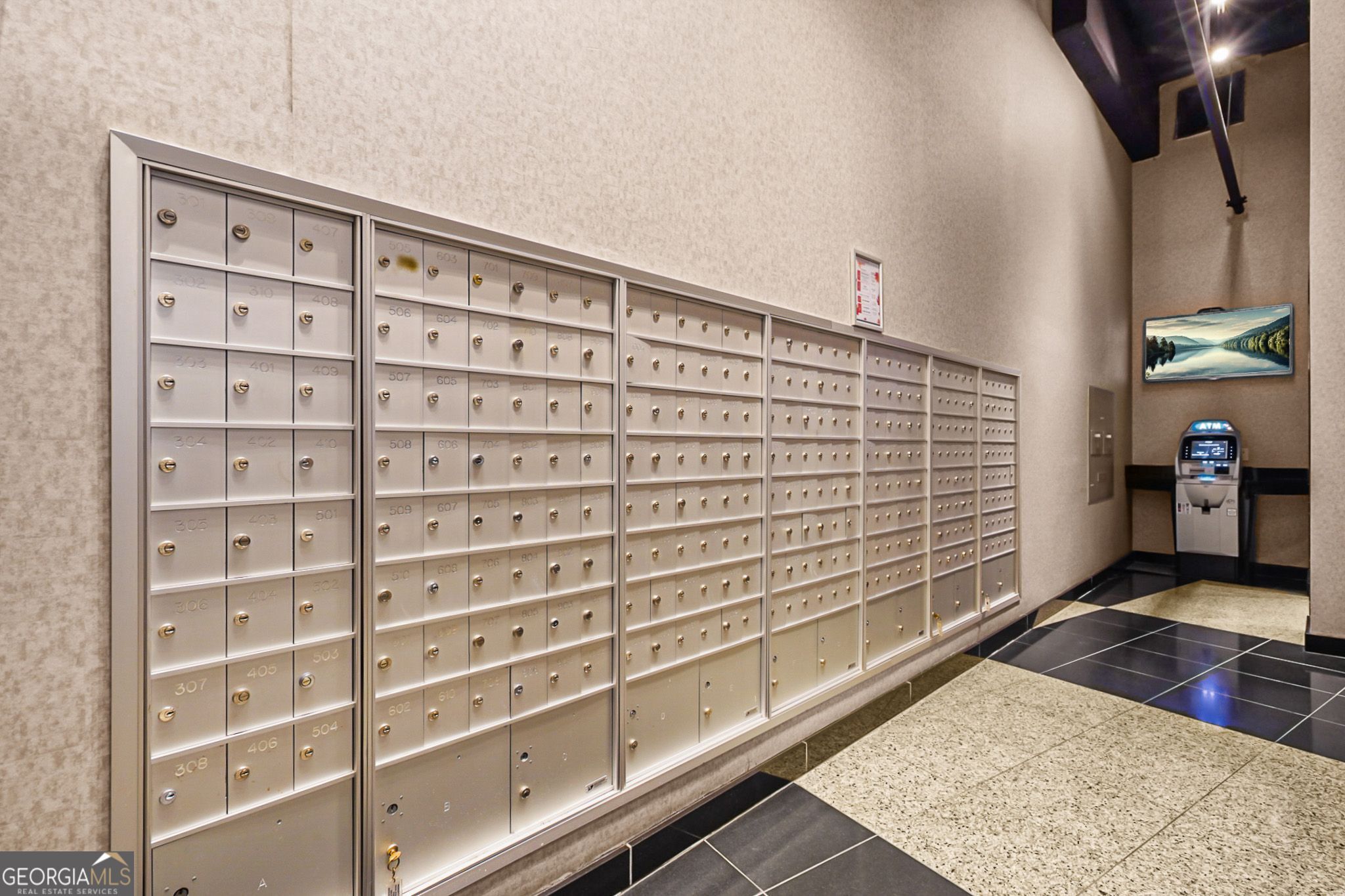 Atlanta, Georgia, 30326, United States, 2 Bedrooms Bedrooms, ,3 BathroomsBathrooms,Residential,For Sale,2001794