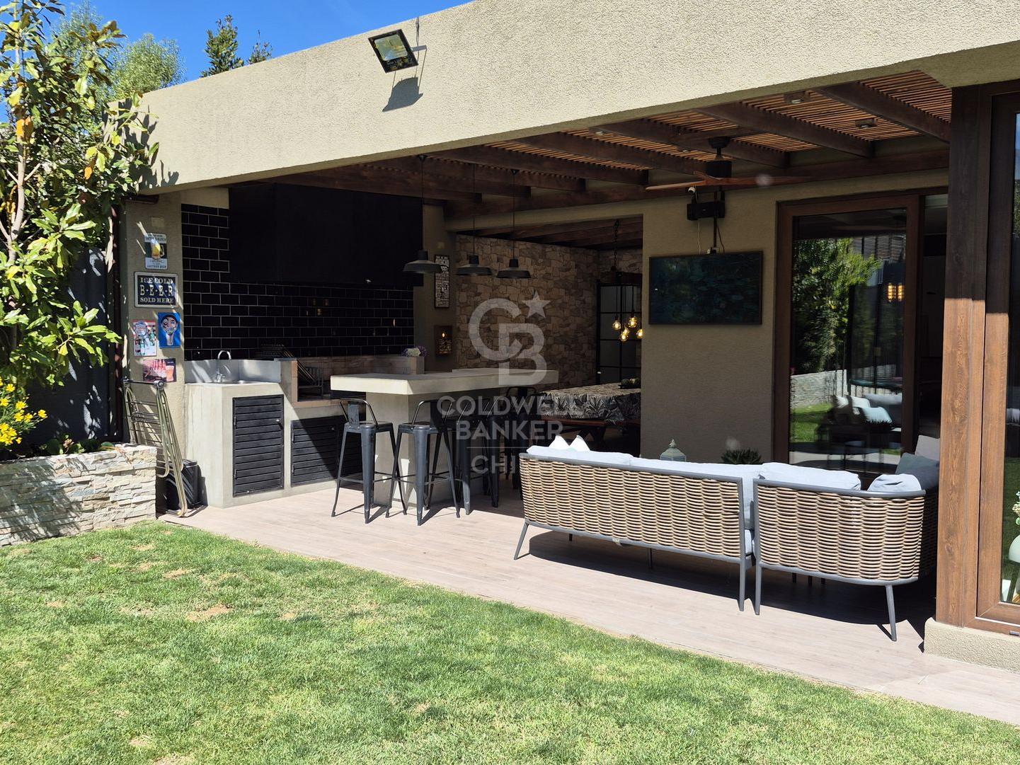 Colina, Chile, 4 Bedrooms Bedrooms, ,3 BathroomsBathrooms,Residential,For Sale,1959294