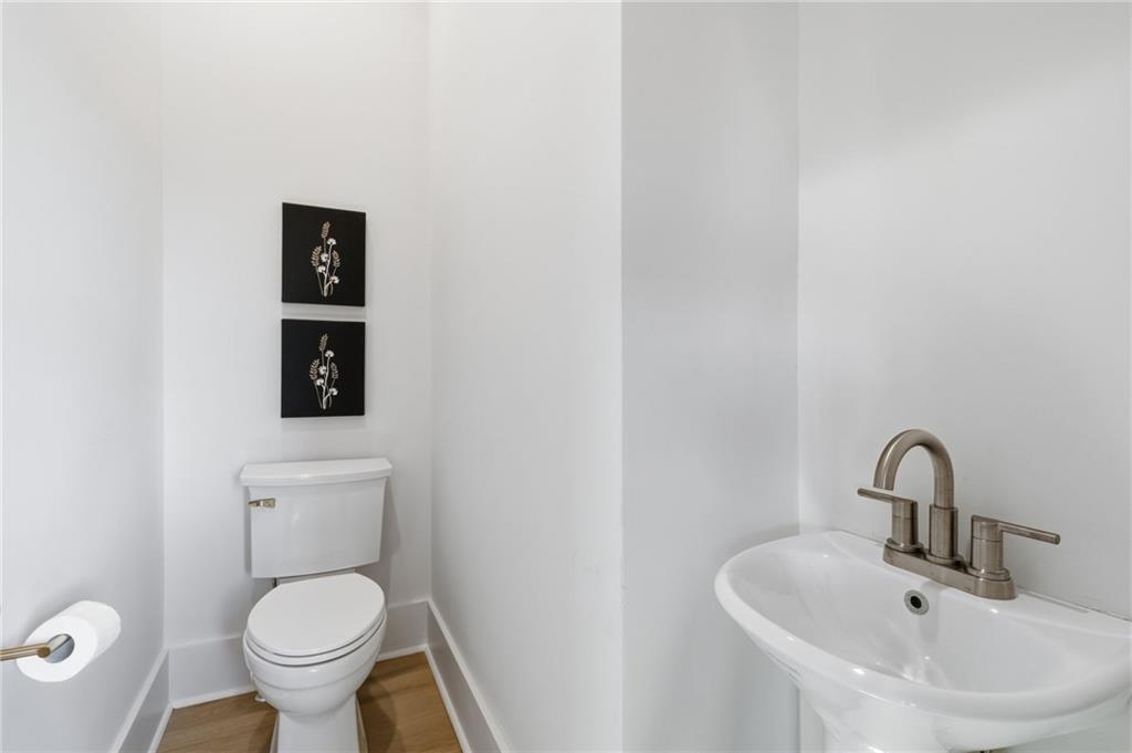 Jasper, Georgia, 30143, United States, 4 Bedrooms Bedrooms, ,5 BathroomsBathrooms,Residential,For Sale,1976069