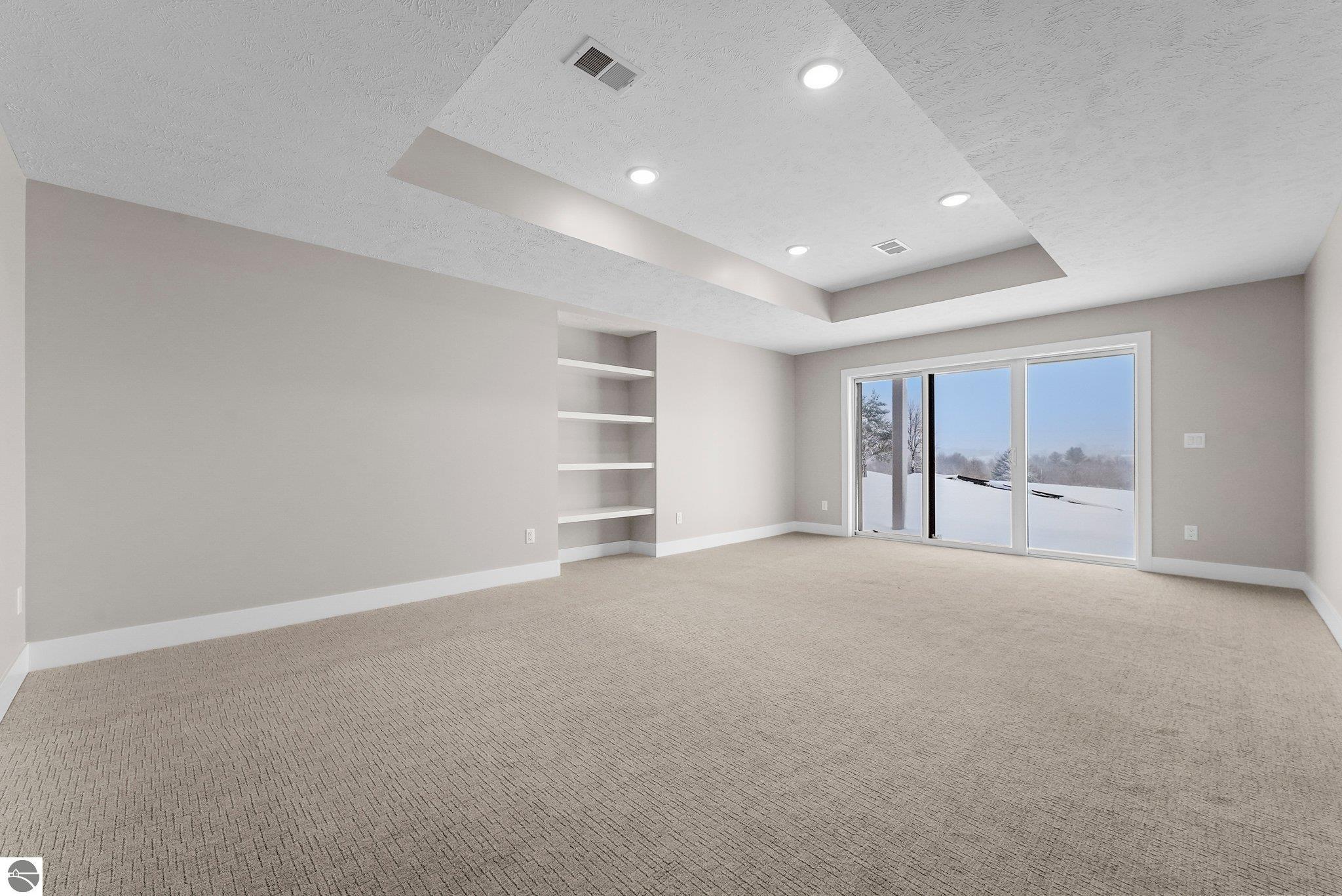 Traverse City, Michigan, 49685, United States, 3 Bedrooms Bedrooms, ,2 BathroomsBathrooms,Residential,For Sale,1927251
