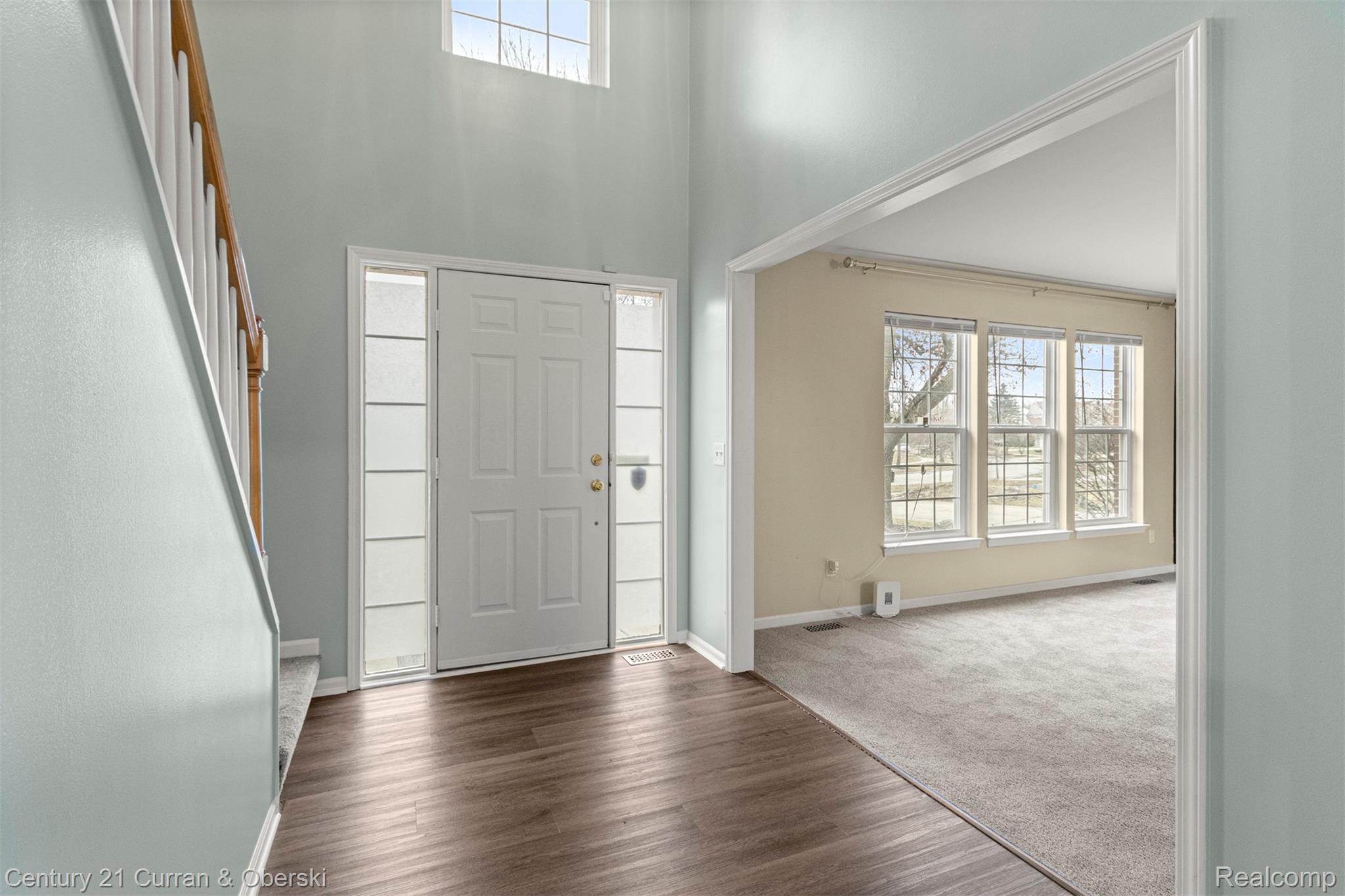 Canton Charter Township, Michigan, 48188, United States, 4 Bedrooms Bedrooms, ,3 BathroomsBathrooms,Residential,For Sale,2009300