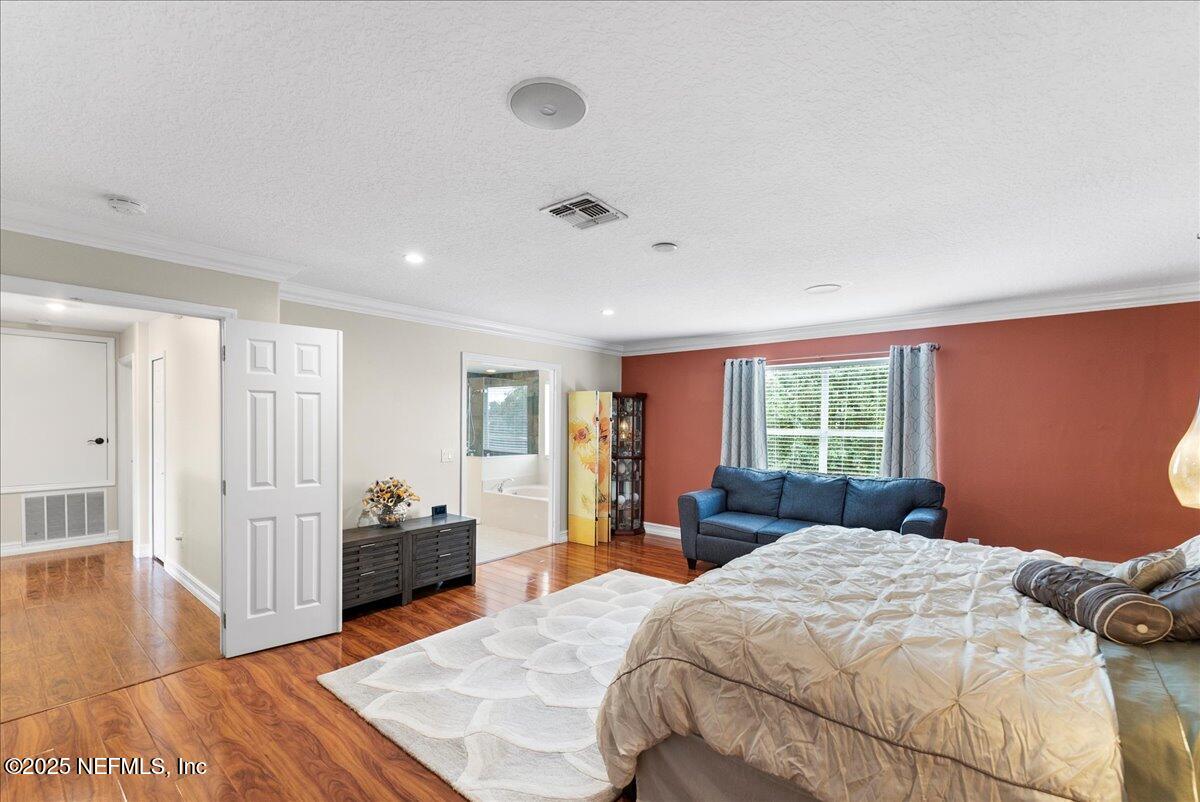 Orlando, Florida, 32825, United States, 3 Bedrooms Bedrooms, ,3 BathroomsBathrooms,Residential,For Sale,1975410