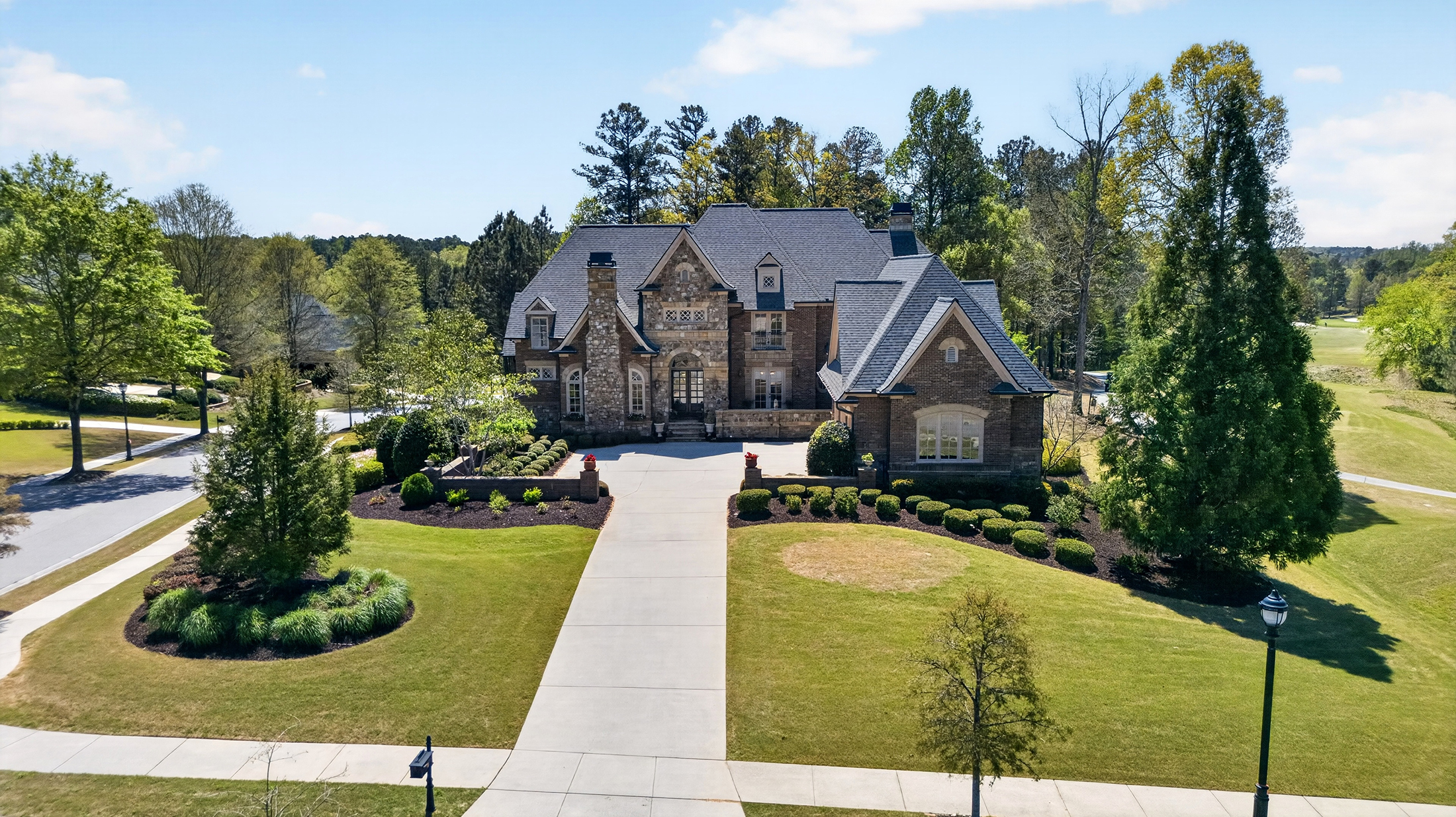  Luxury French Estate with Sweeping Golf Course Views - 物件實景