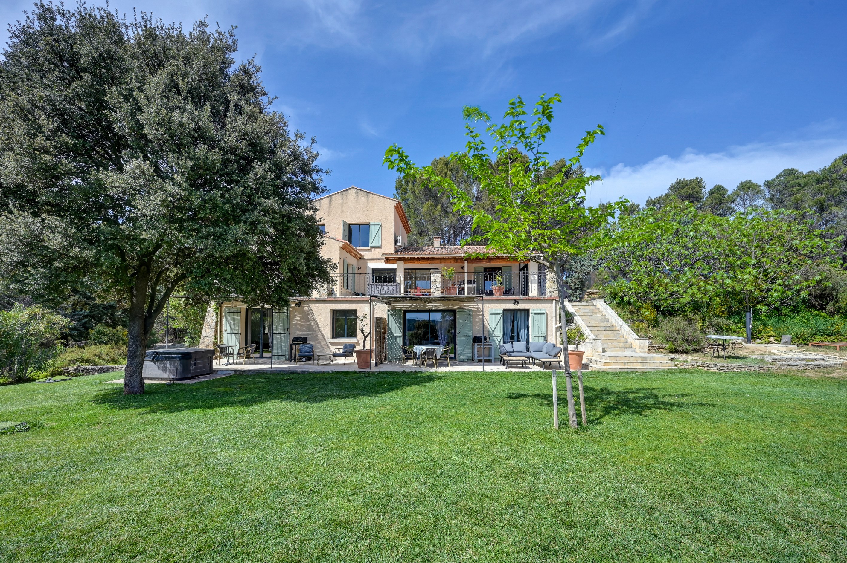  Exceptional Property – Venelles, - 物件實景