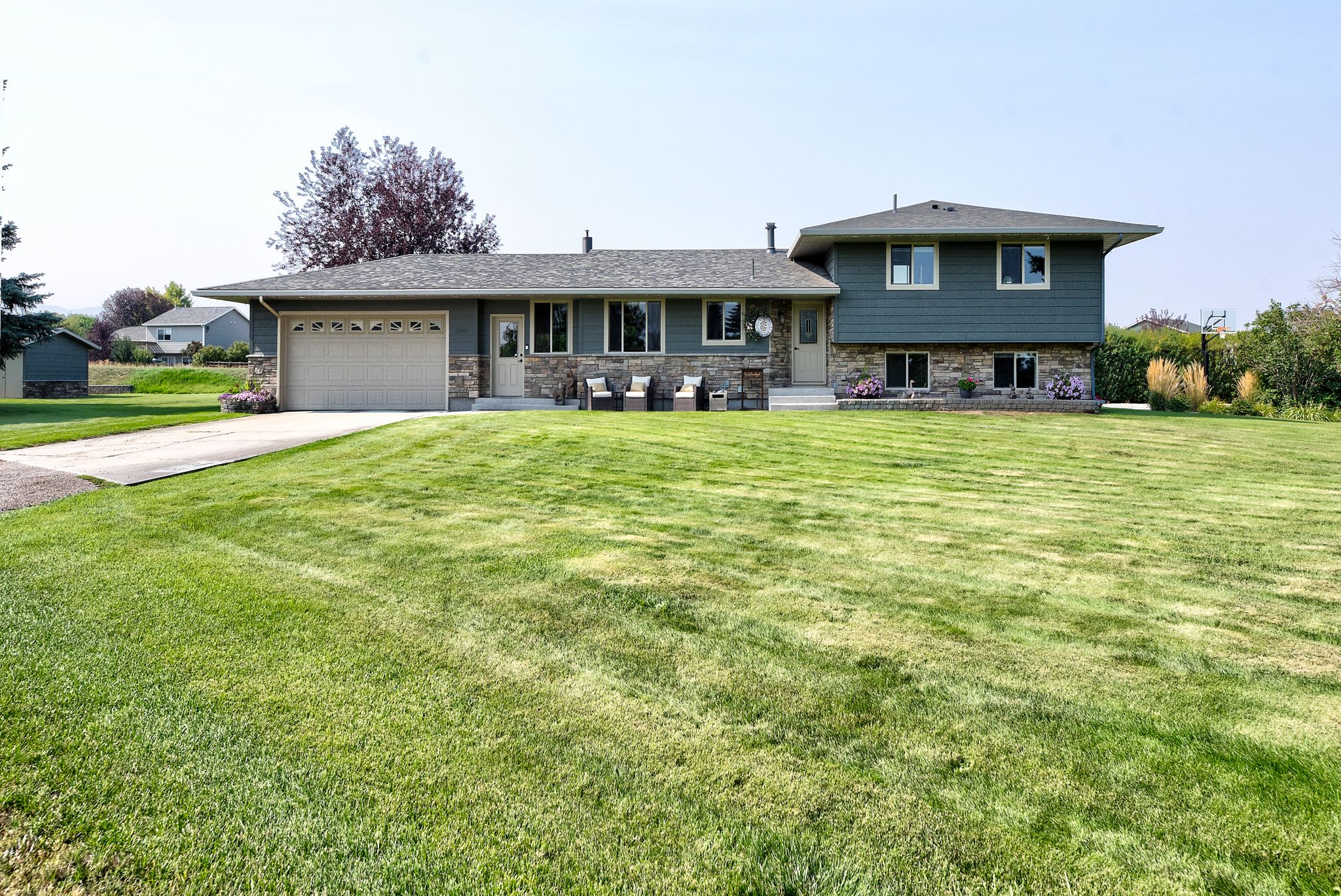 Helena, Montana, 59602, United States, 4 Bedrooms Bedrooms, ,3 BathroomsBathrooms,Residential,For Sale,1983426