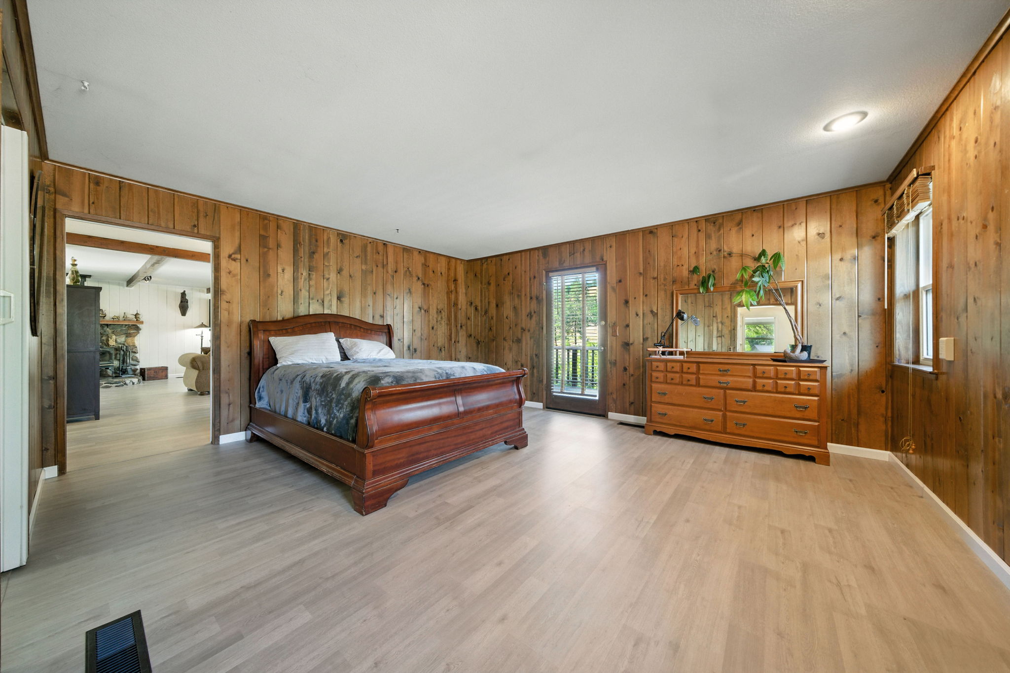 Lewiston, California, 96052, United States, 3 Bedrooms Bedrooms, ,3 BathroomsBathrooms,Residential,For Sale,1937334