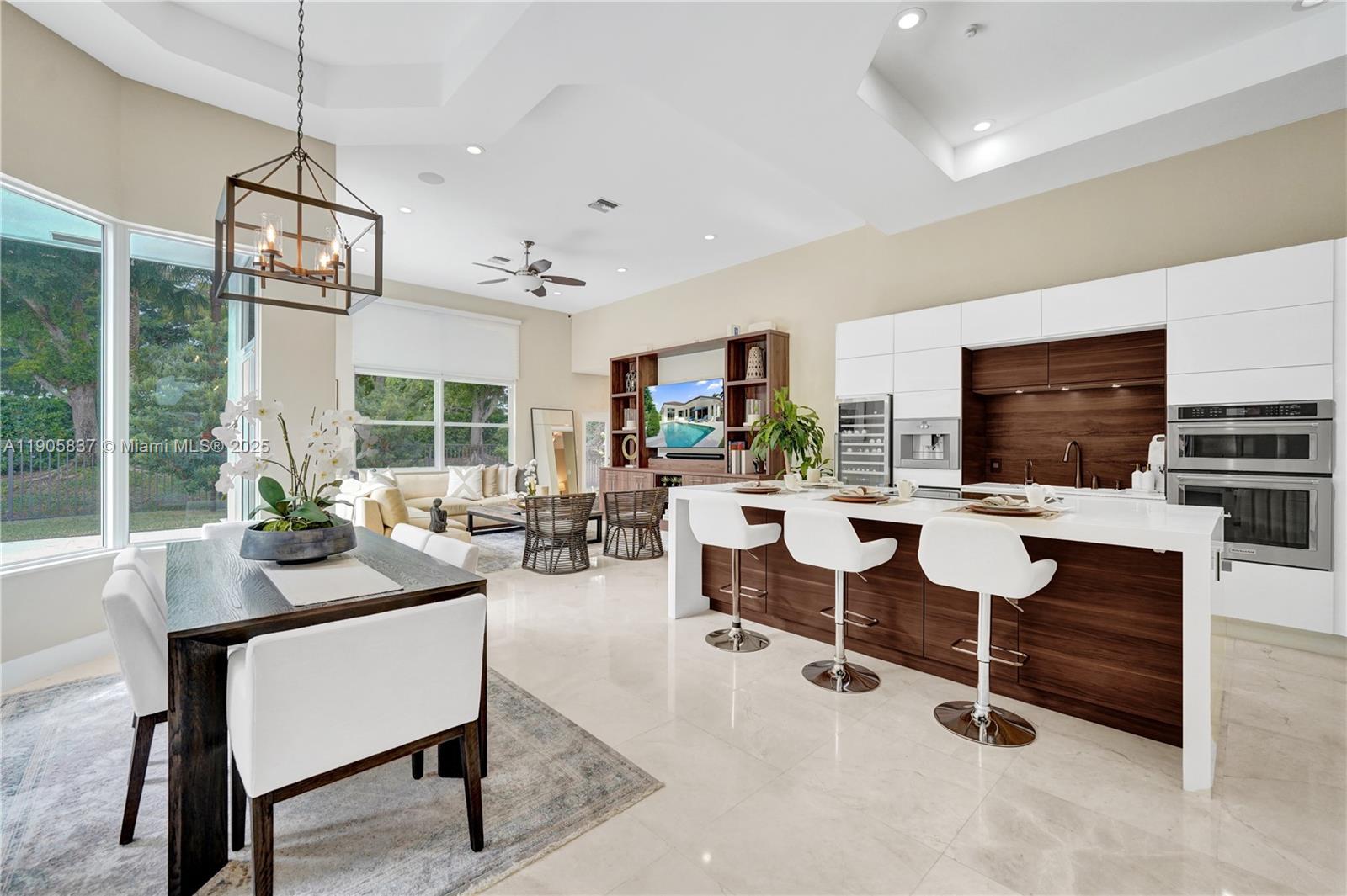 Weston, Florida, 33327, United States, 5 Bedrooms Bedrooms, ,3 BathroomsBathrooms,Residential,For Sale,1991859