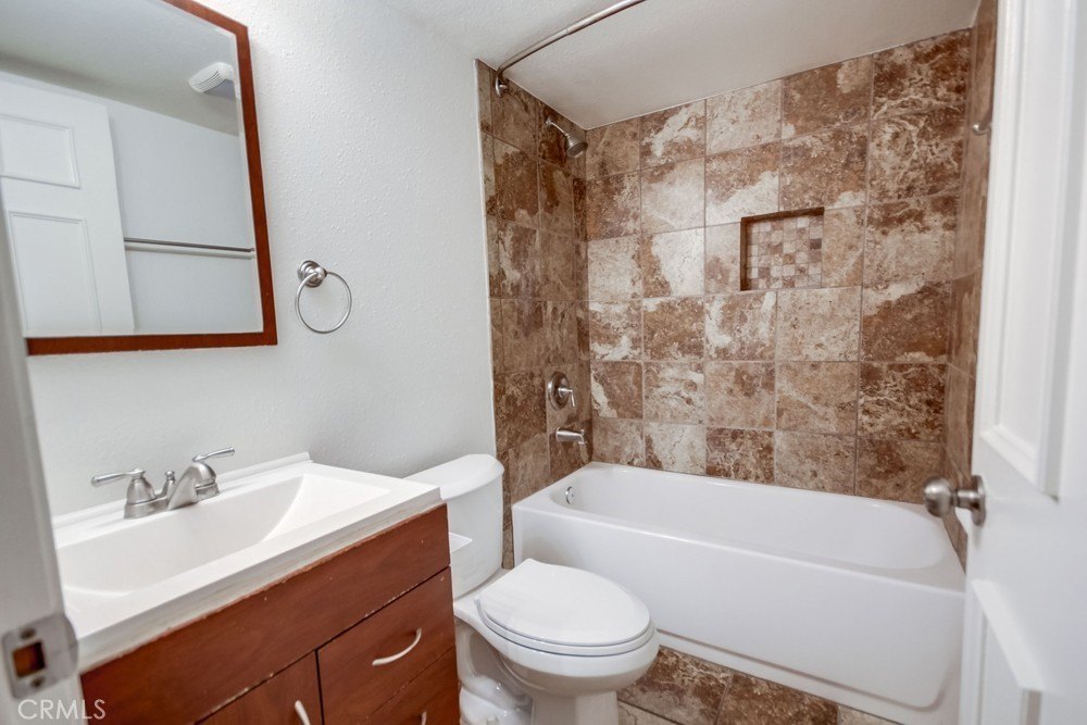 San Diego, California, 92104, United States, 2 Bedrooms Bedrooms, ,1 BathroomBathrooms,Residential,For Sale,1970818