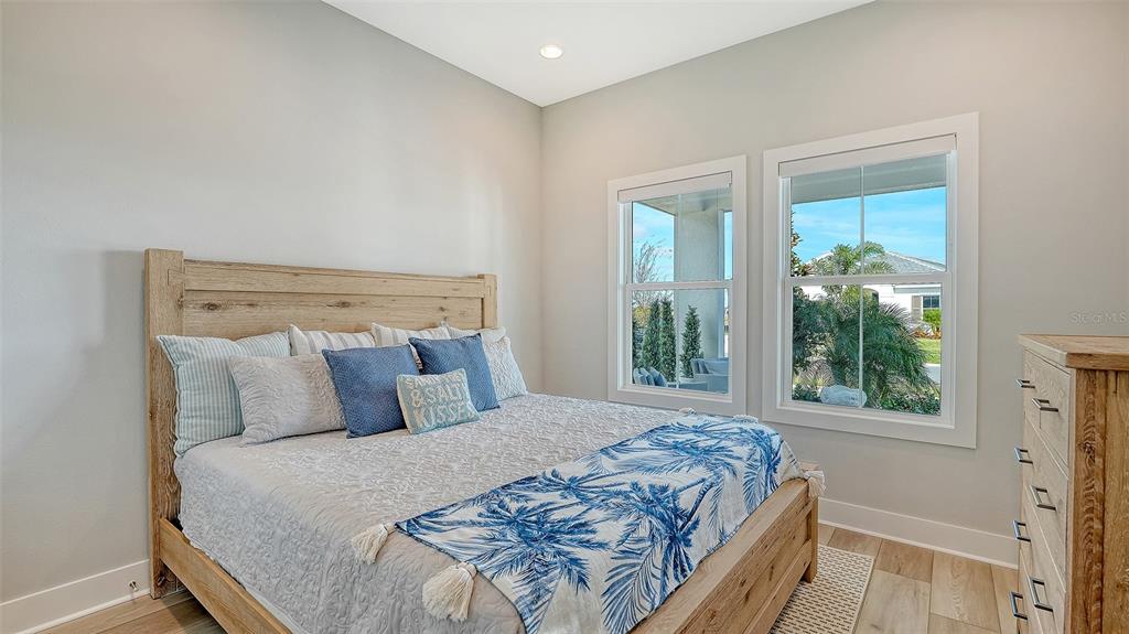 Parrish, Florida, 34219, United States, 3 Bedrooms Bedrooms, ,3 BathroomsBathrooms,Residential,For Sale,1990904