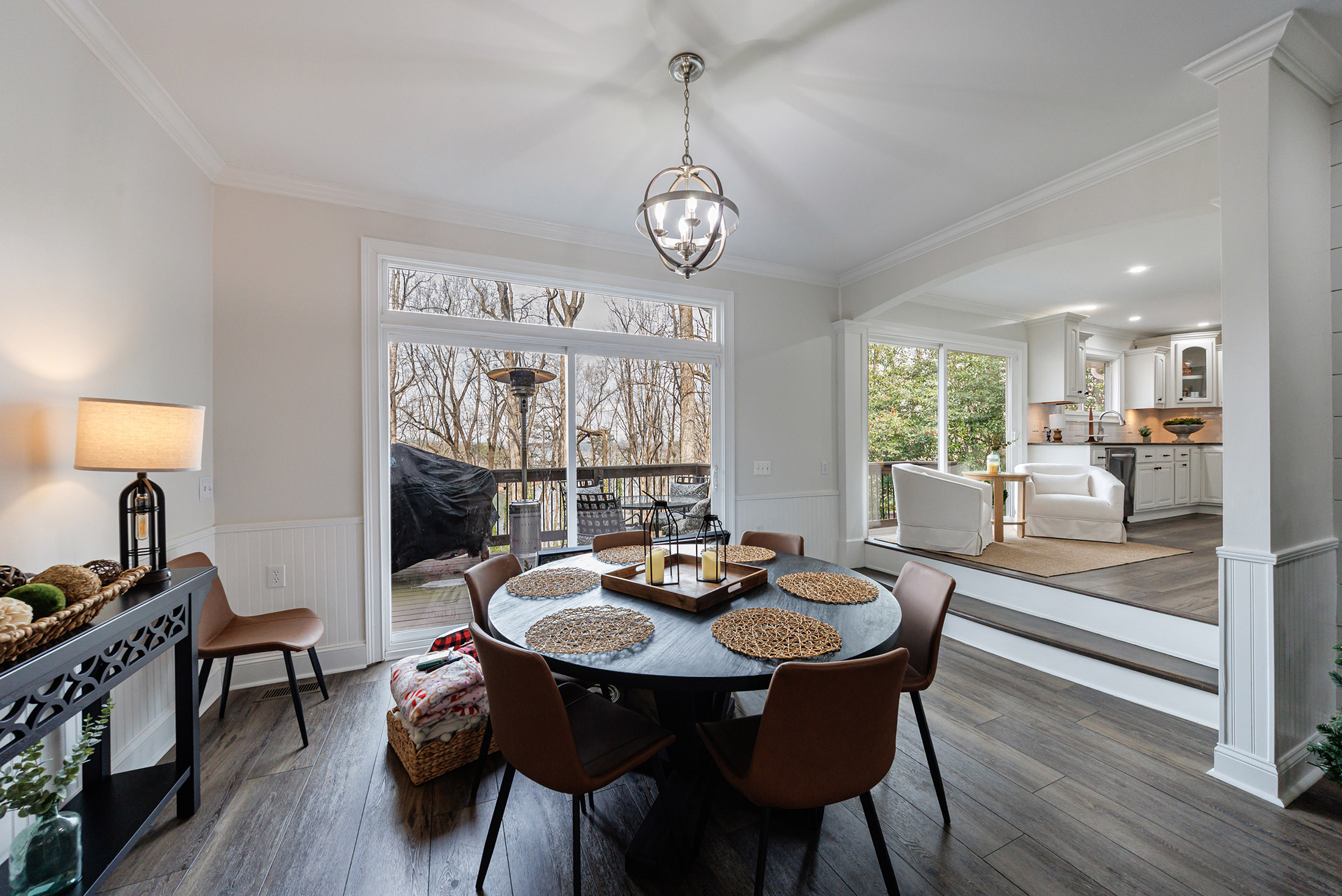  Renovated Turnkey Lakefront Residence - 物件實景