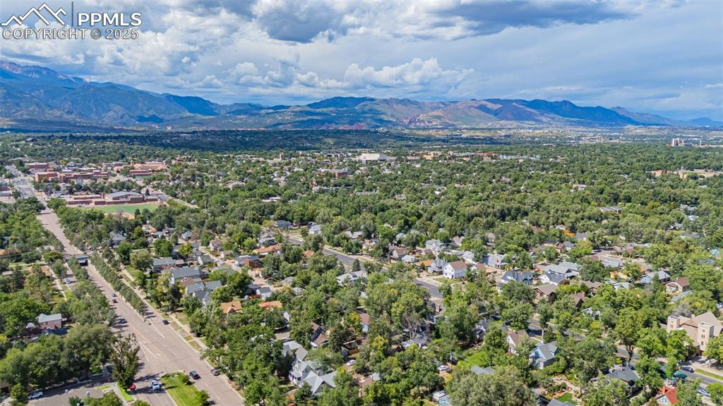 Colorado Springs, Colorado, 80903, United States, 3 Bedrooms Bedrooms, ,2 BathroomsBathrooms,Residential,For Sale,1949887