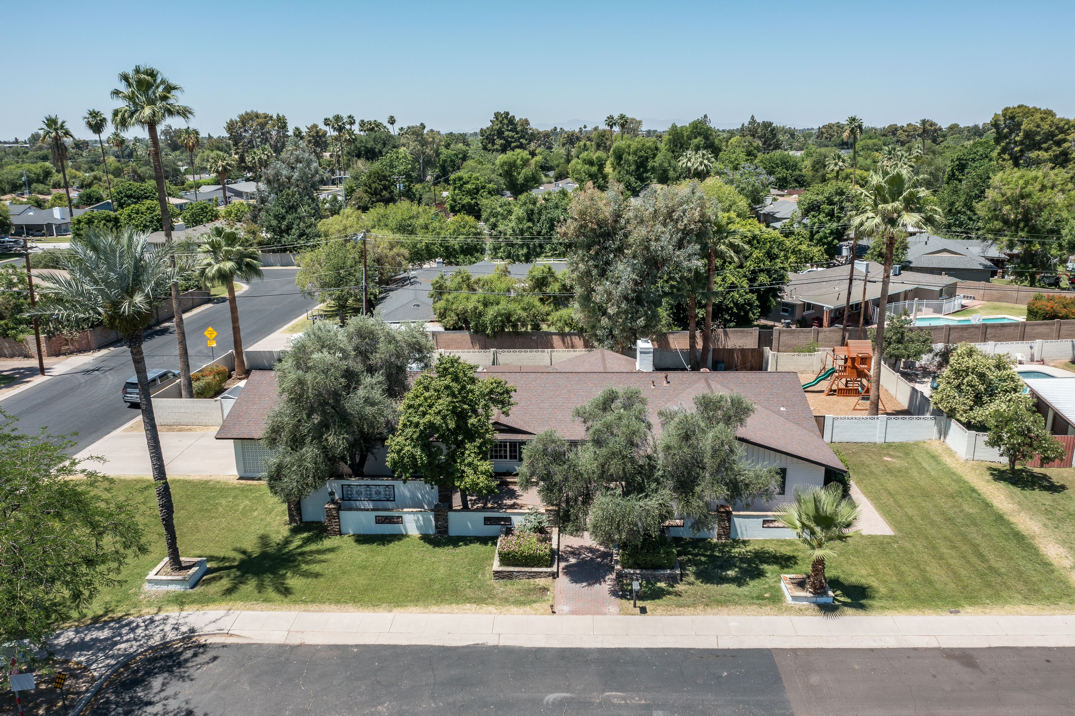  7540 N 7th Avenue  Phoenix, AZ - 物件實景