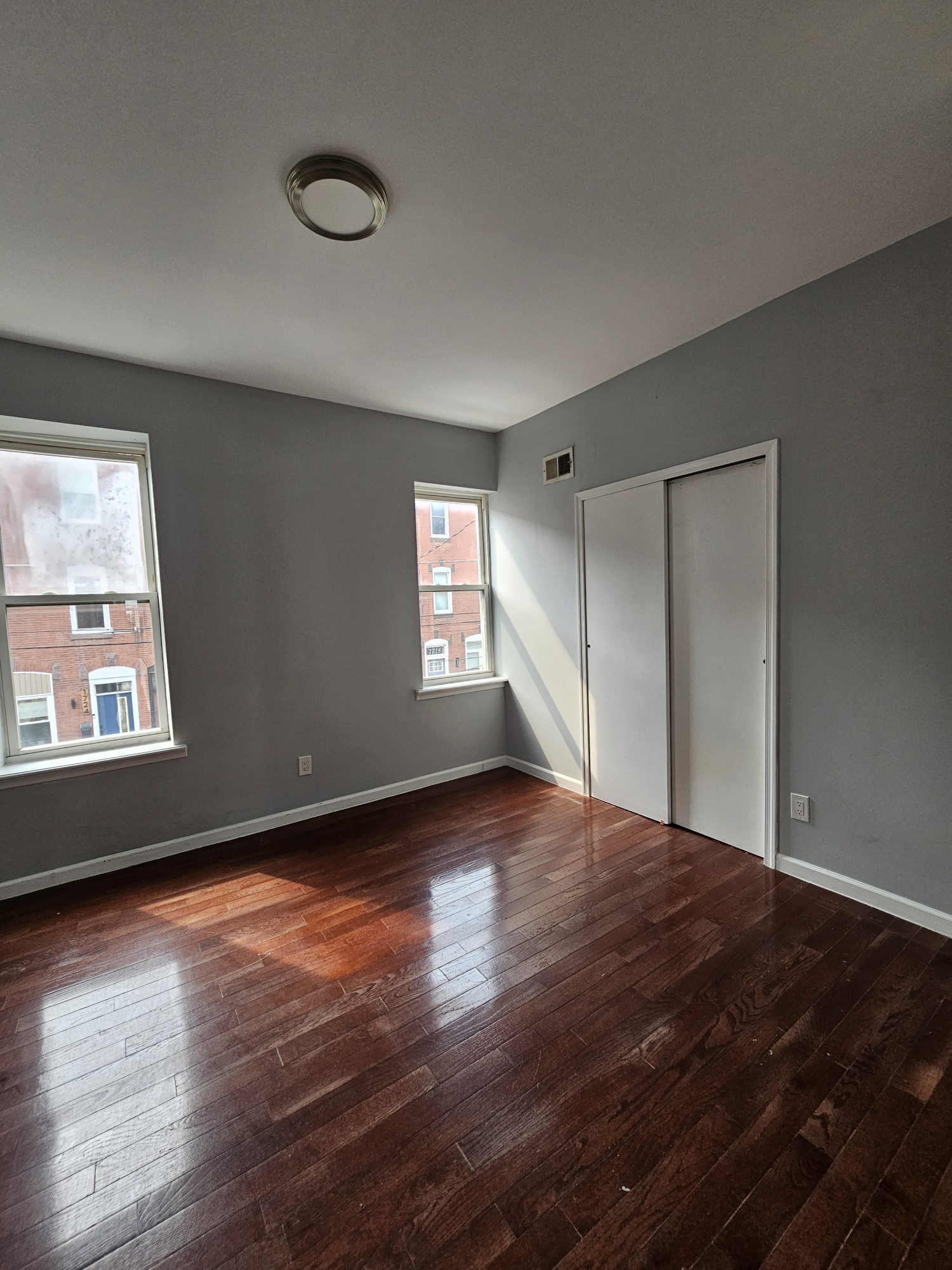 Philadelphia, Pennsylvania, 19145, United States, 4 Bedrooms Bedrooms, ,3 BathroomsBathrooms,Residential,For Sale,1979613