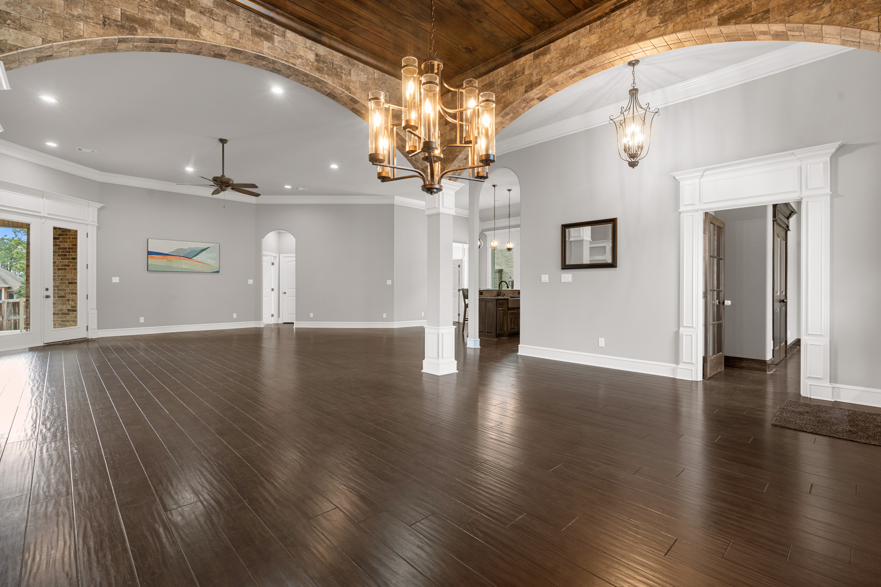 Hot Springs, Arkansas, 71901, United States, 4 Bedrooms Bedrooms, ,4 BathroomsBathrooms,Residential,For Sale,1760165