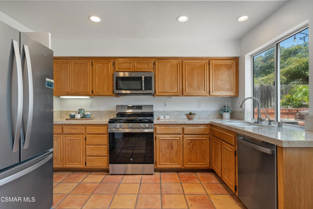 Ventura, California, 93004, United States, 4 Bedrooms Bedrooms, ,3 BathroomsBathrooms,Residential,For Sale,1911209