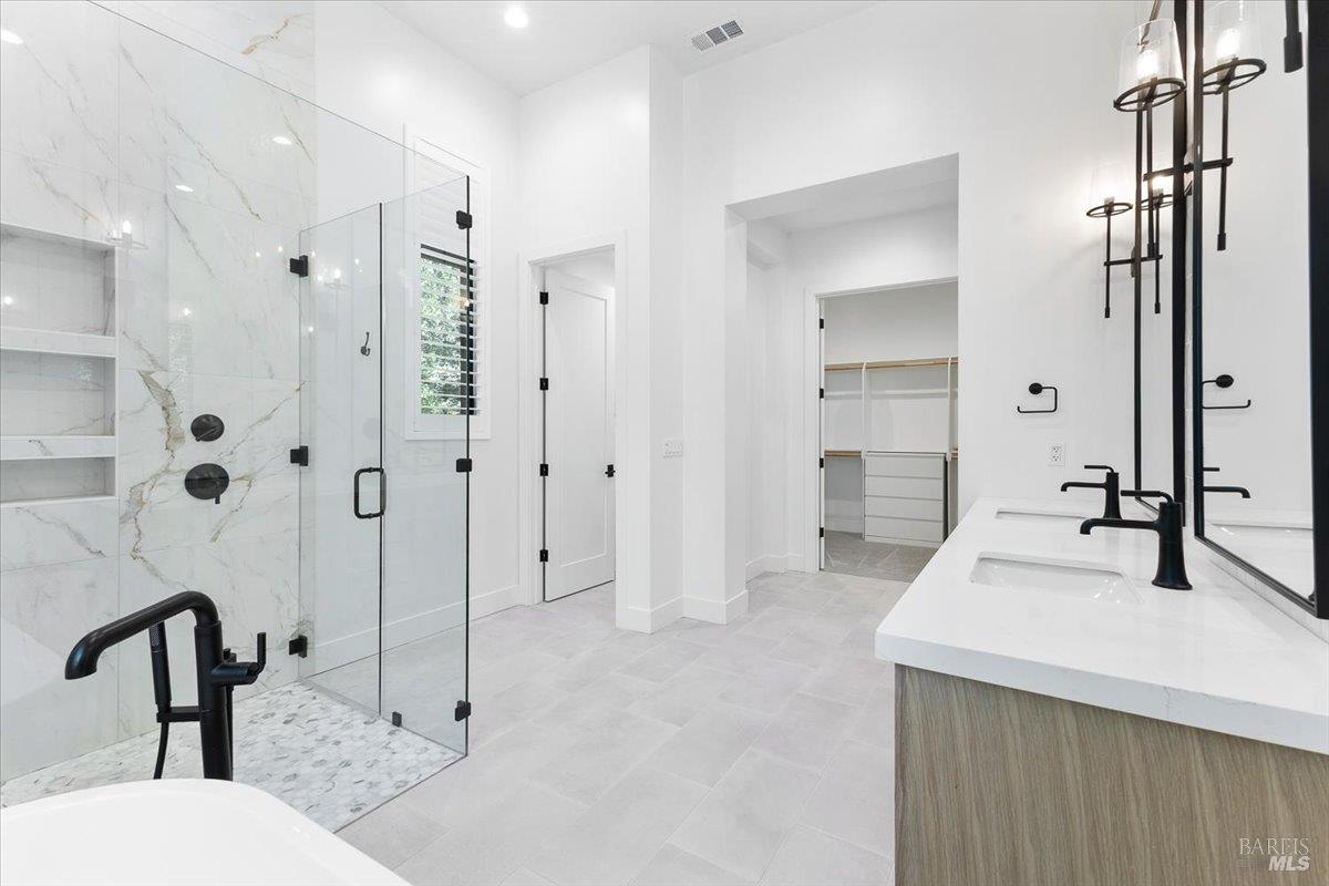 Santa Rosa, California, 95404, United States, 4 Bedrooms Bedrooms, ,4 BathroomsBathrooms,Residential,For Sale,1983418