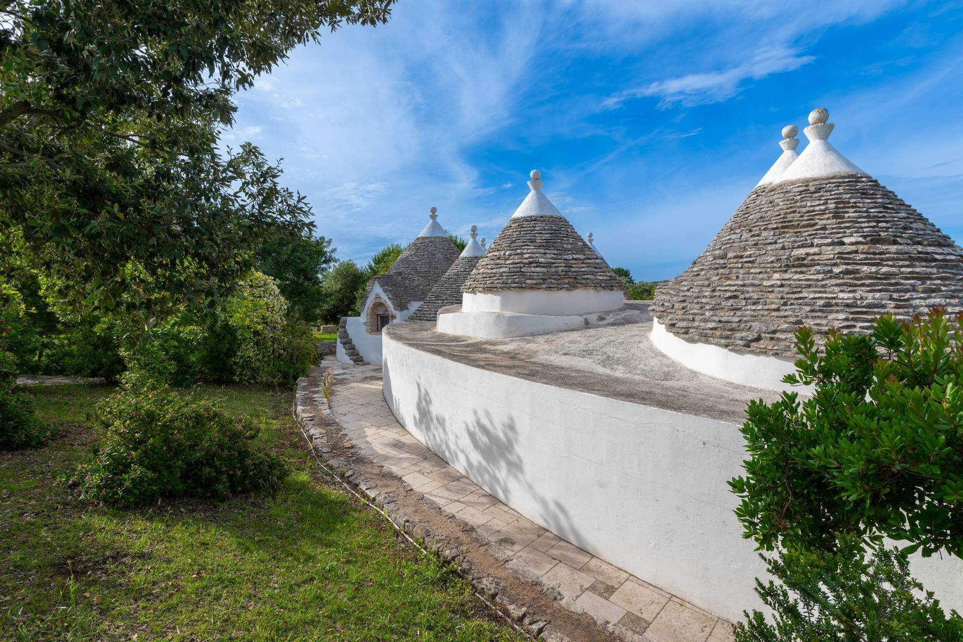 Contrada Martellotti, Ostuni, Brindisi, 72017, IT, 6 Bedrooms Bedrooms, ,6 BathroomsBathrooms,Residential,For Sale,Contrada Martellotti,1611376