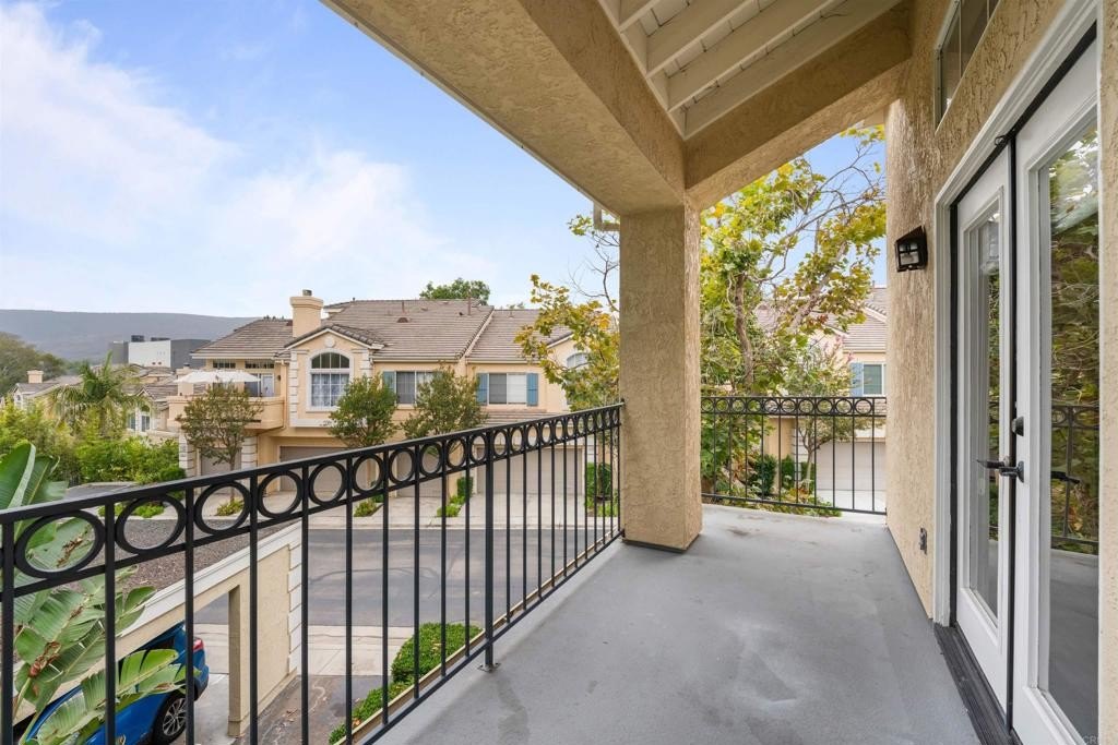 San Diego, California, 92128, United States, 2 Bedrooms Bedrooms, ,2 BathroomsBathrooms,Residential,For Sale,1919776
