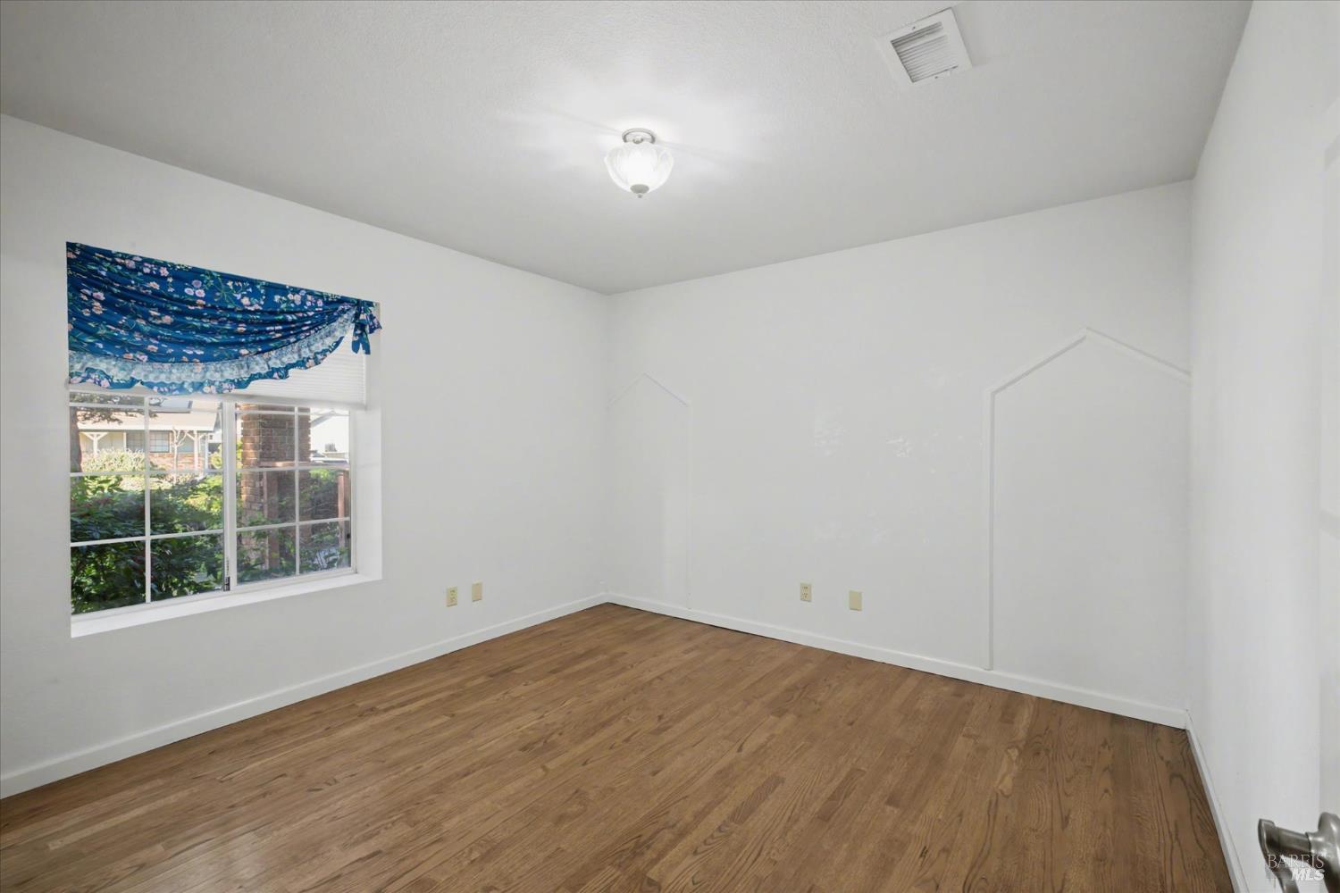 Dixon, California, 95620, United States, 3 Bedrooms Bedrooms, ,3 BathroomsBathrooms,Residential,For Sale,2012017