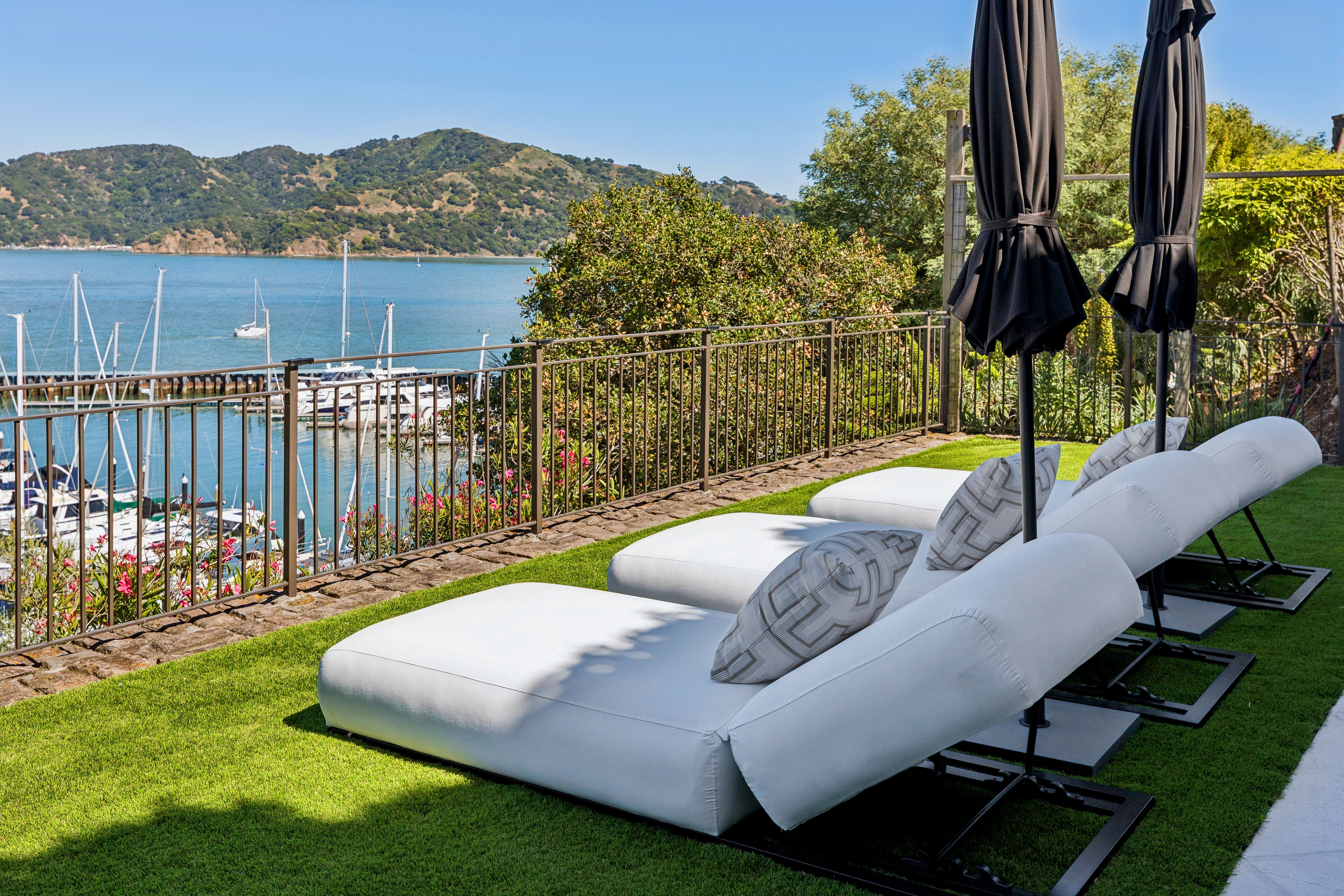  Corinthian Island Estate - 物件實景