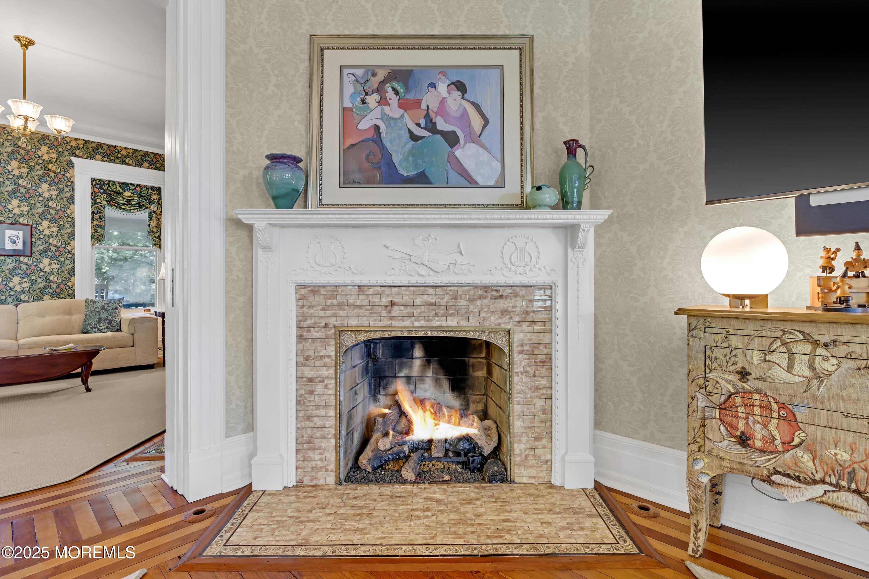 Red Bank, New Jersey, 07701, United States, 9 Bedrooms Bedrooms, ,6 BathroomsBathrooms,Residential,For Sale,1934404