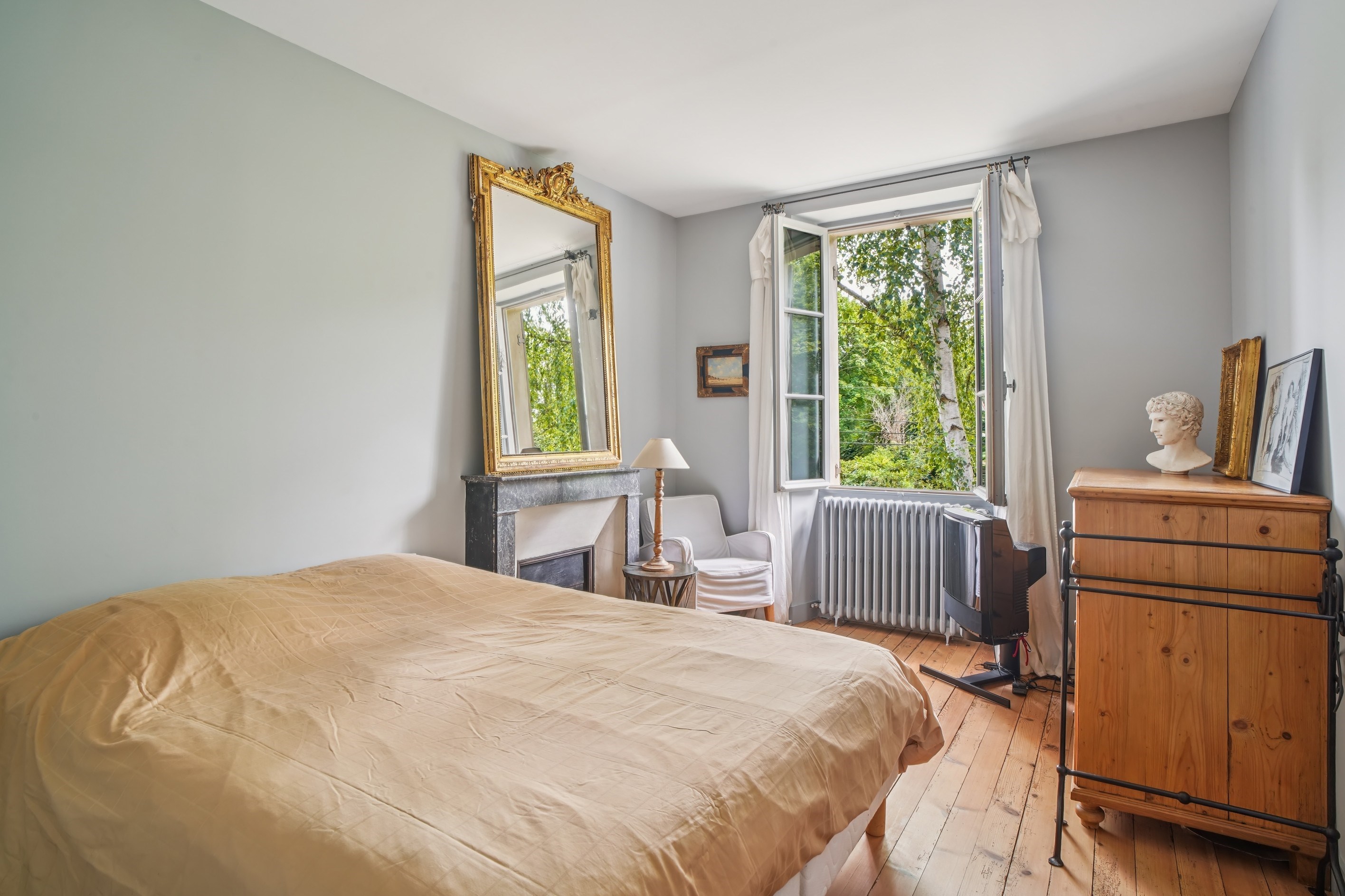 CHARMING PROPERTY ON THE OUTSKIRTS OF PARIS - 物件實景