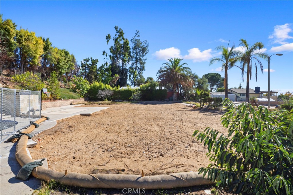 Pasadena, California, 91107, United States, 4 Bedrooms Bedrooms, ,3 BathroomsBathrooms,Residential,For Sale,1989049