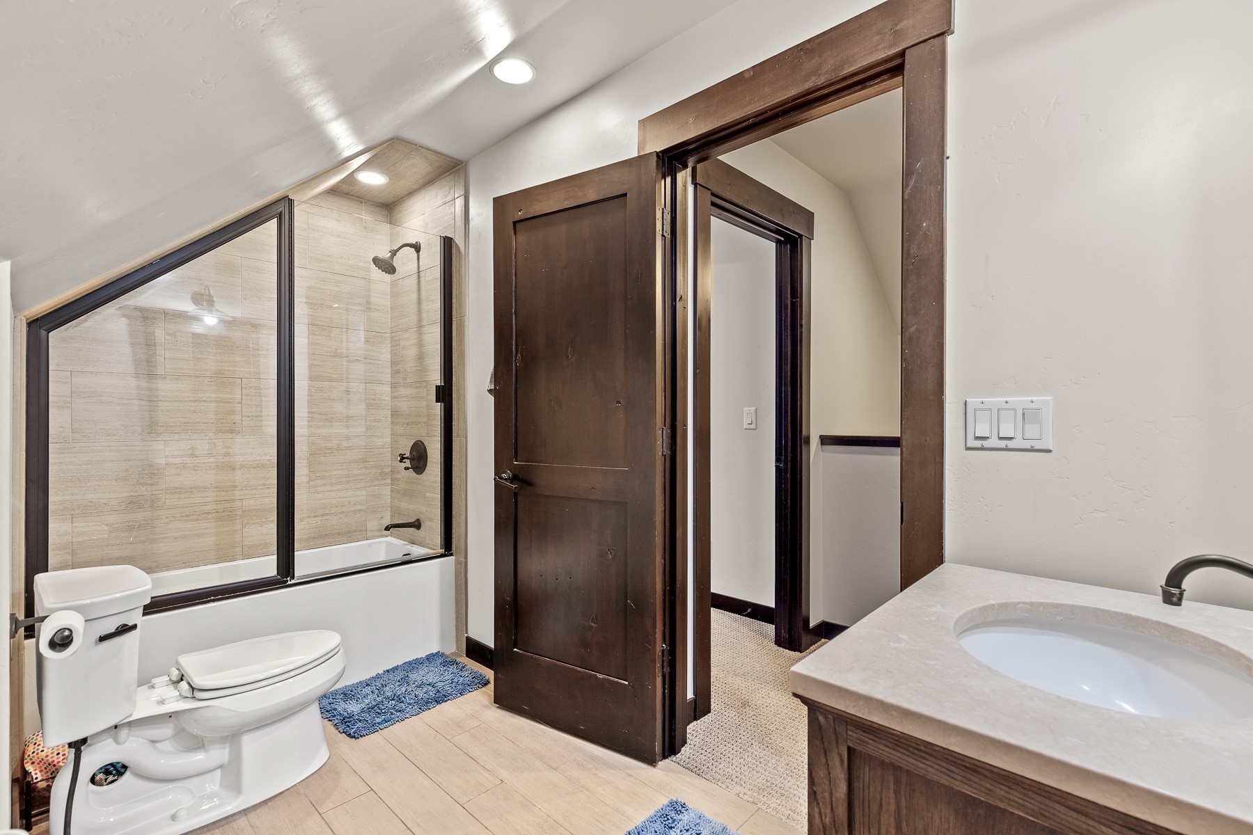  Rare Shop & Home in Forest Ridge - 物件實景