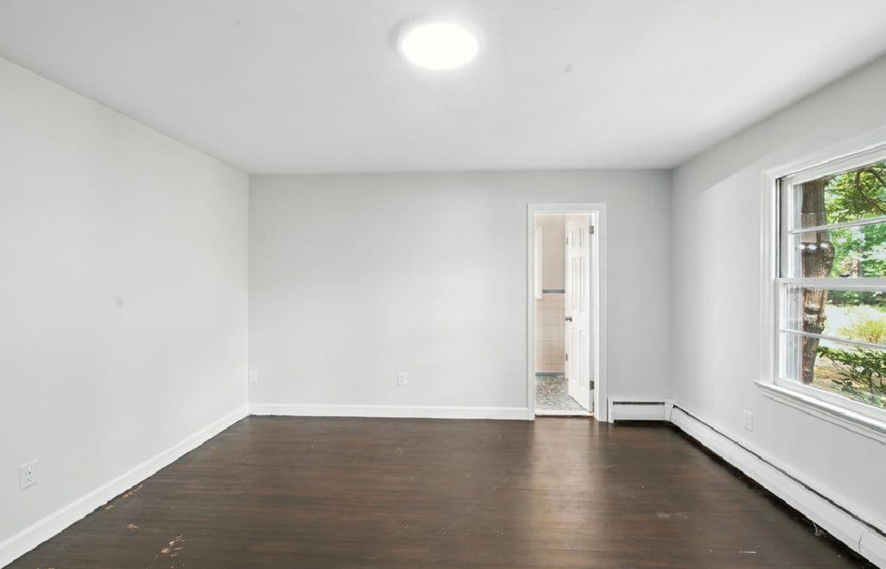 Norfolk, Virginia, 23502, United States, 5 Bedrooms Bedrooms, ,3 BathroomsBathrooms,Residential,For Sale,1984134