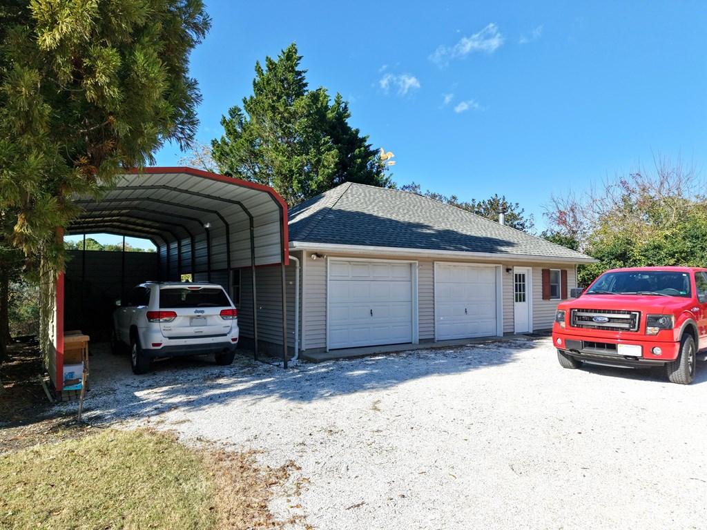 Onancock, Virginia, 23417, United States, 2 Bedrooms Bedrooms, ,2 BathroomsBathrooms,Residential,For Sale,1971701