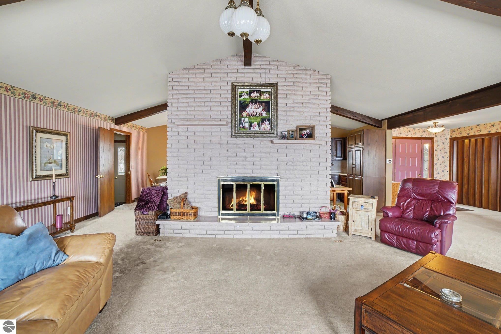 Lake Isabella, Michigan, 48893, United States, 4 Bedrooms Bedrooms, ,4 BathroomsBathrooms,Residential,For Sale,2030356
