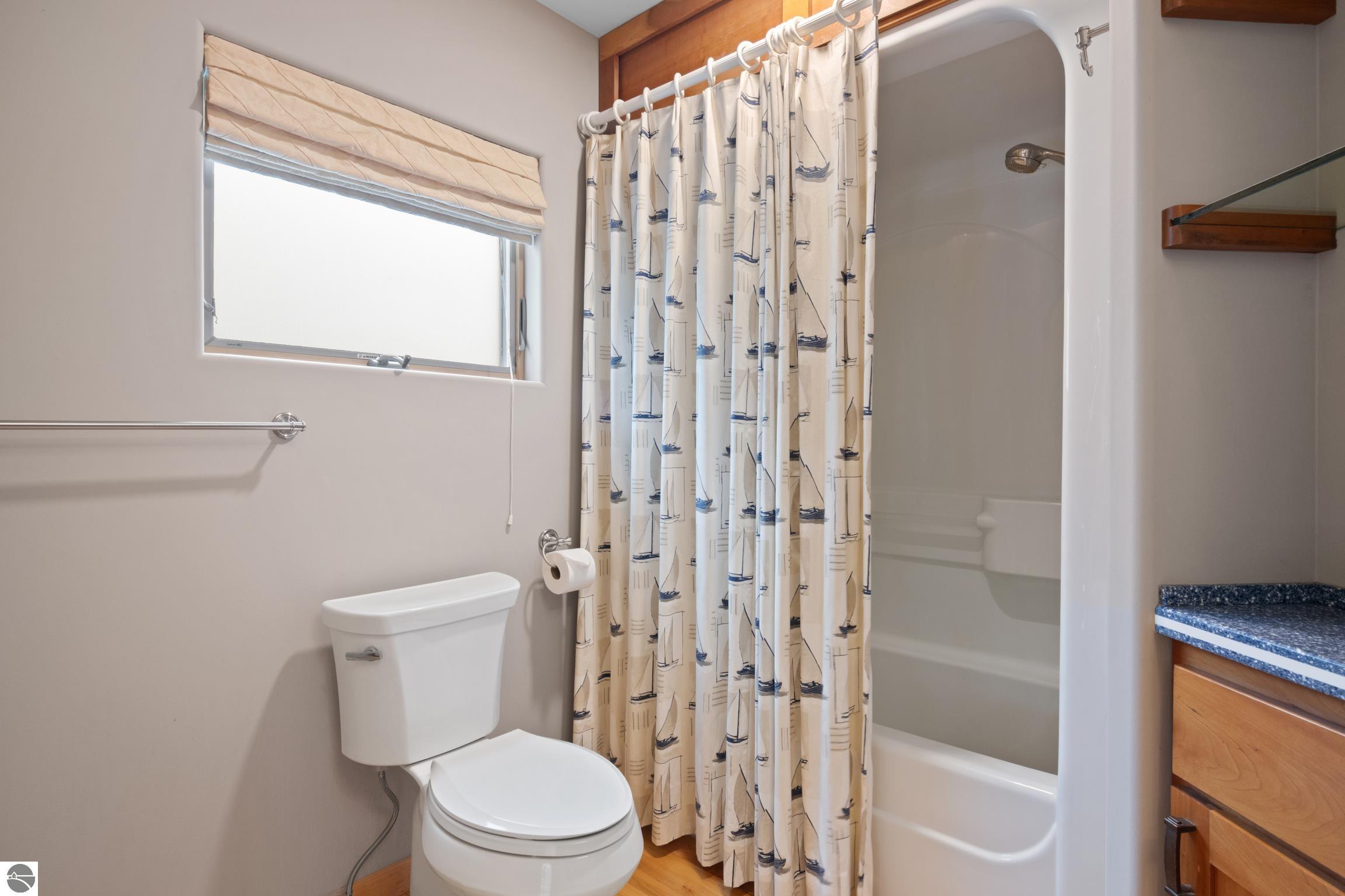 Leland, Michigan, 49654, United States, 3 Bedrooms Bedrooms, ,2 BathroomsBathrooms,Residential,For Sale,1849719