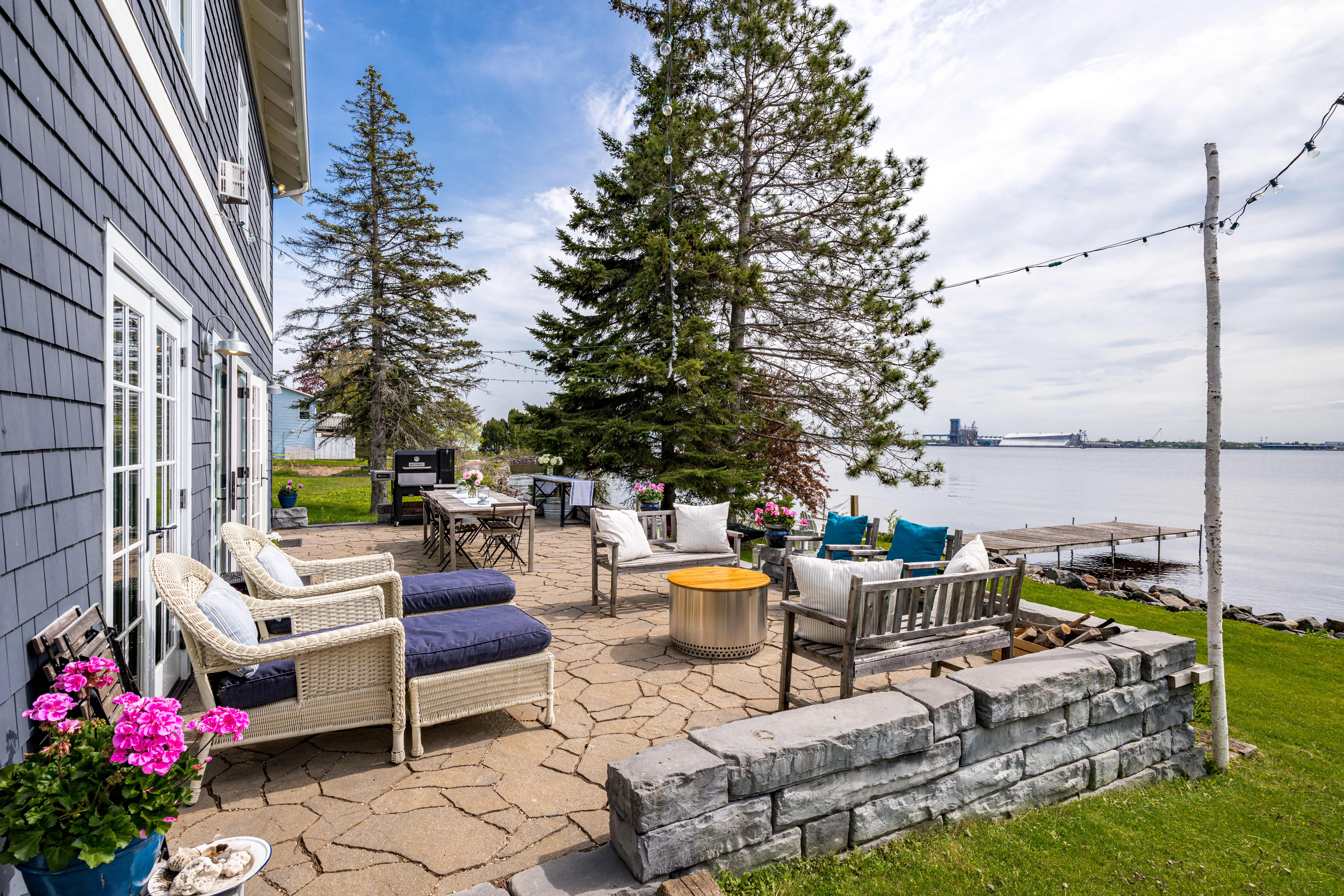  Craftsman Waterfront Retreat with Guest Quarters and Bay Views - 物件實景