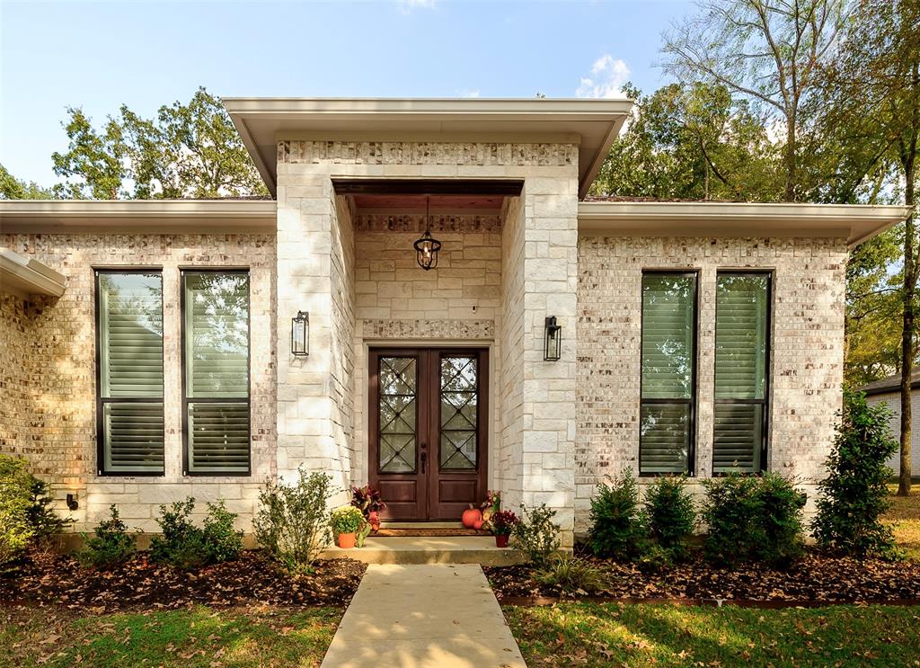 Mabank, Texas, 75156, United States, 3 Bedrooms Bedrooms, ,3 BathroomsBathrooms,Residential,For Sale,1827863