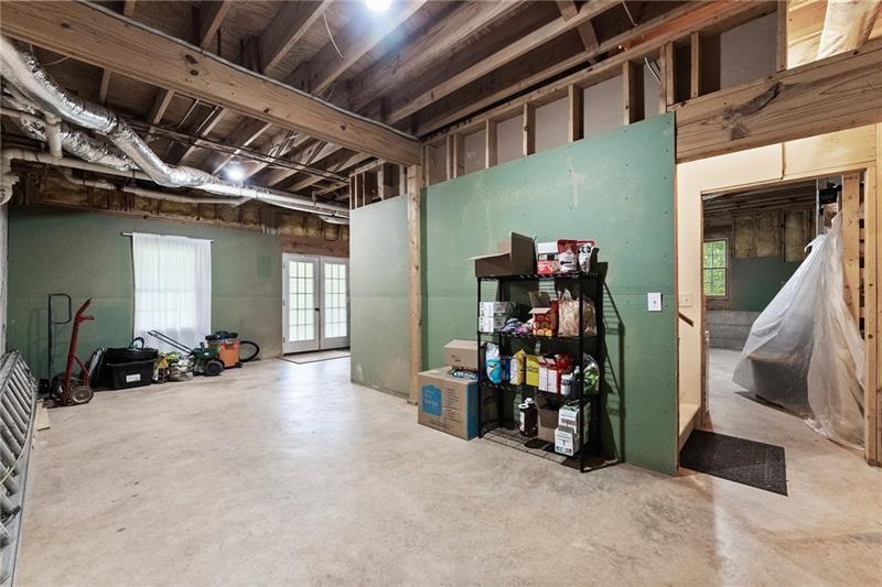 Cumming, Georgia, 30041, United States, 4 Bedrooms Bedrooms, ,3 BathroomsBathrooms,Residential,For Sale,1928883