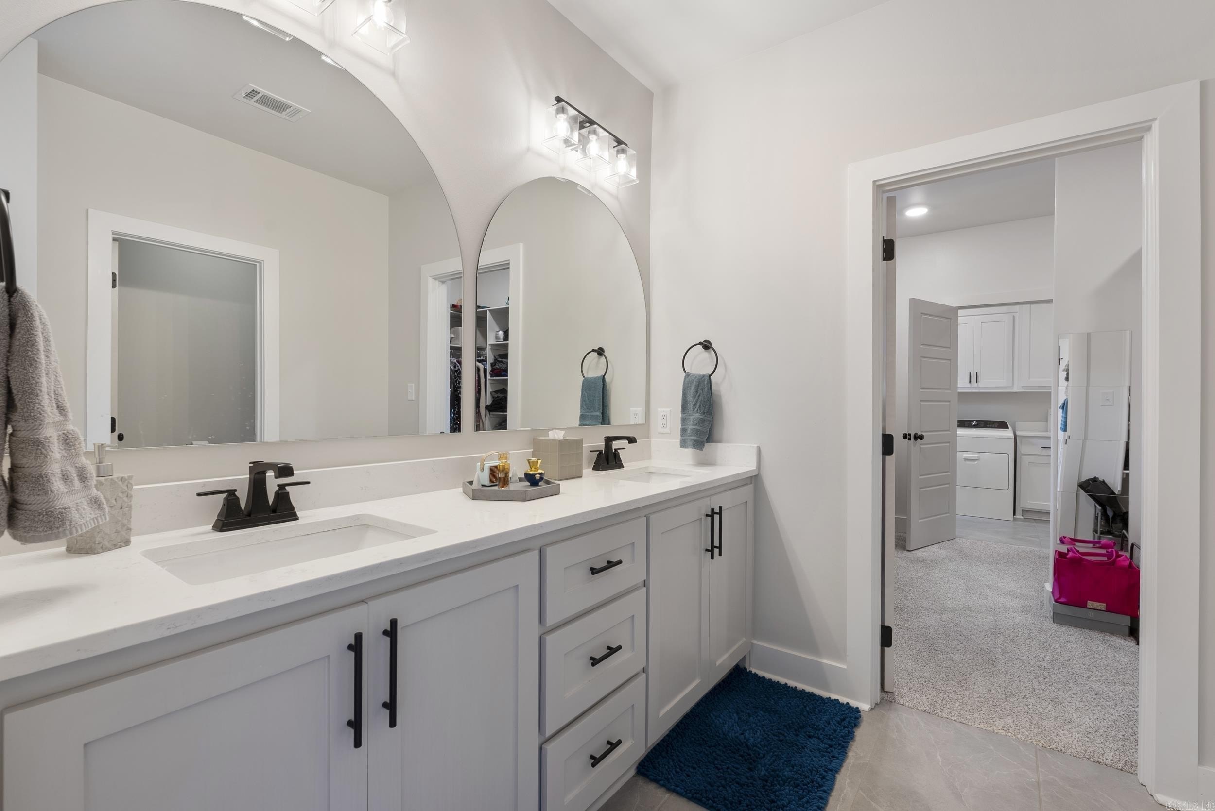 Maumelle, Arkansas, 72113, United States, 4 Bedrooms Bedrooms, ,3 BathroomsBathrooms,Residential,For Sale,1983725