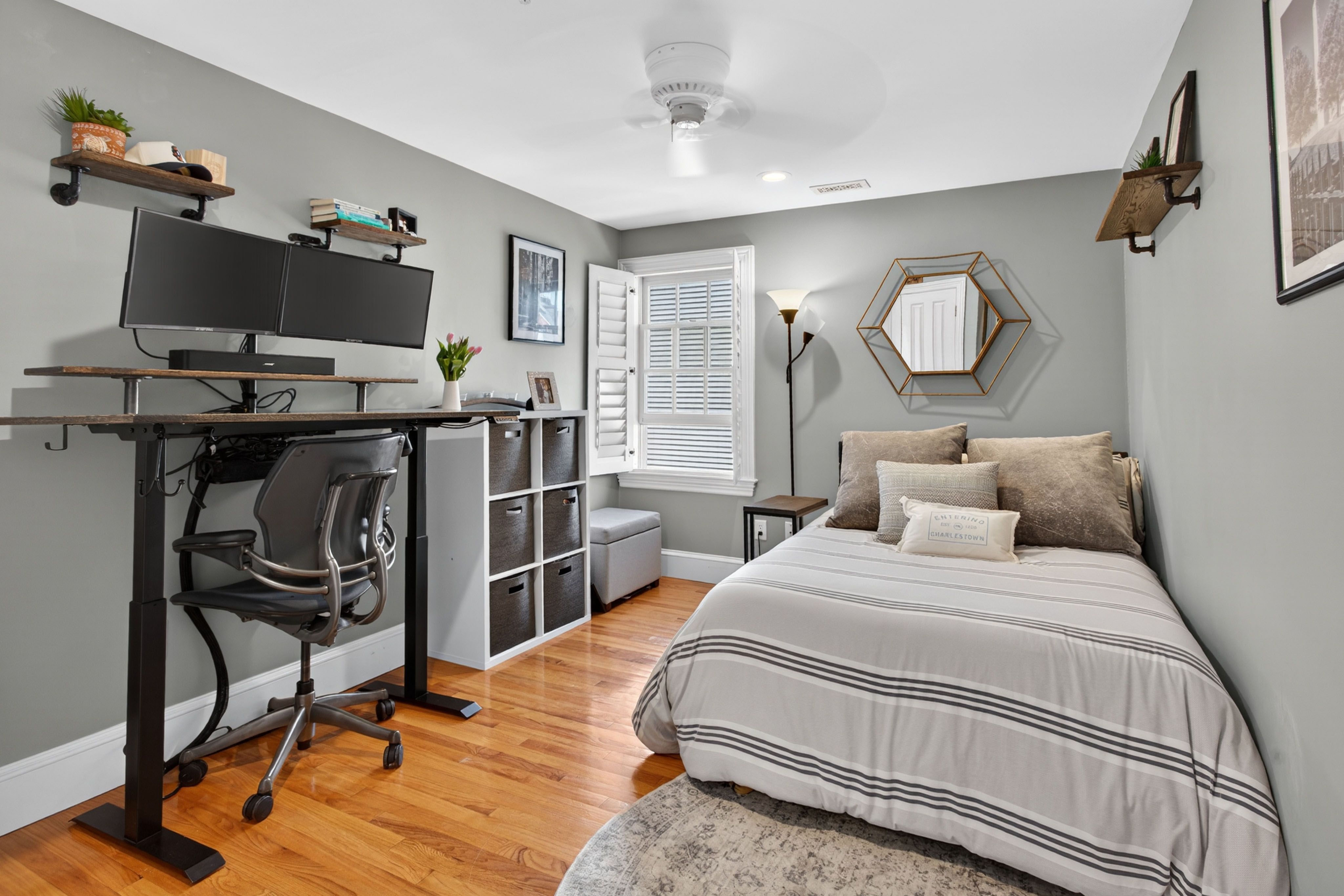  57 Bartlett Street, Boston, MA, 02129 - 物件實景