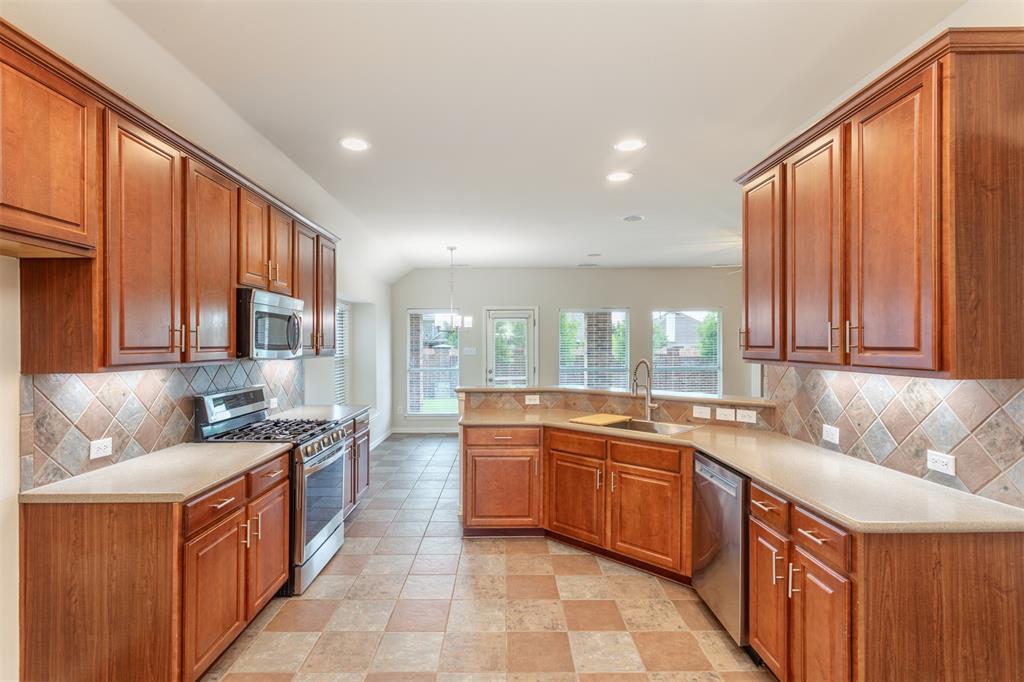 Plano, Texas, 75094, United States, 4 Bedrooms Bedrooms, ,3 BathroomsBathrooms,Residential,For Sale,1868736
