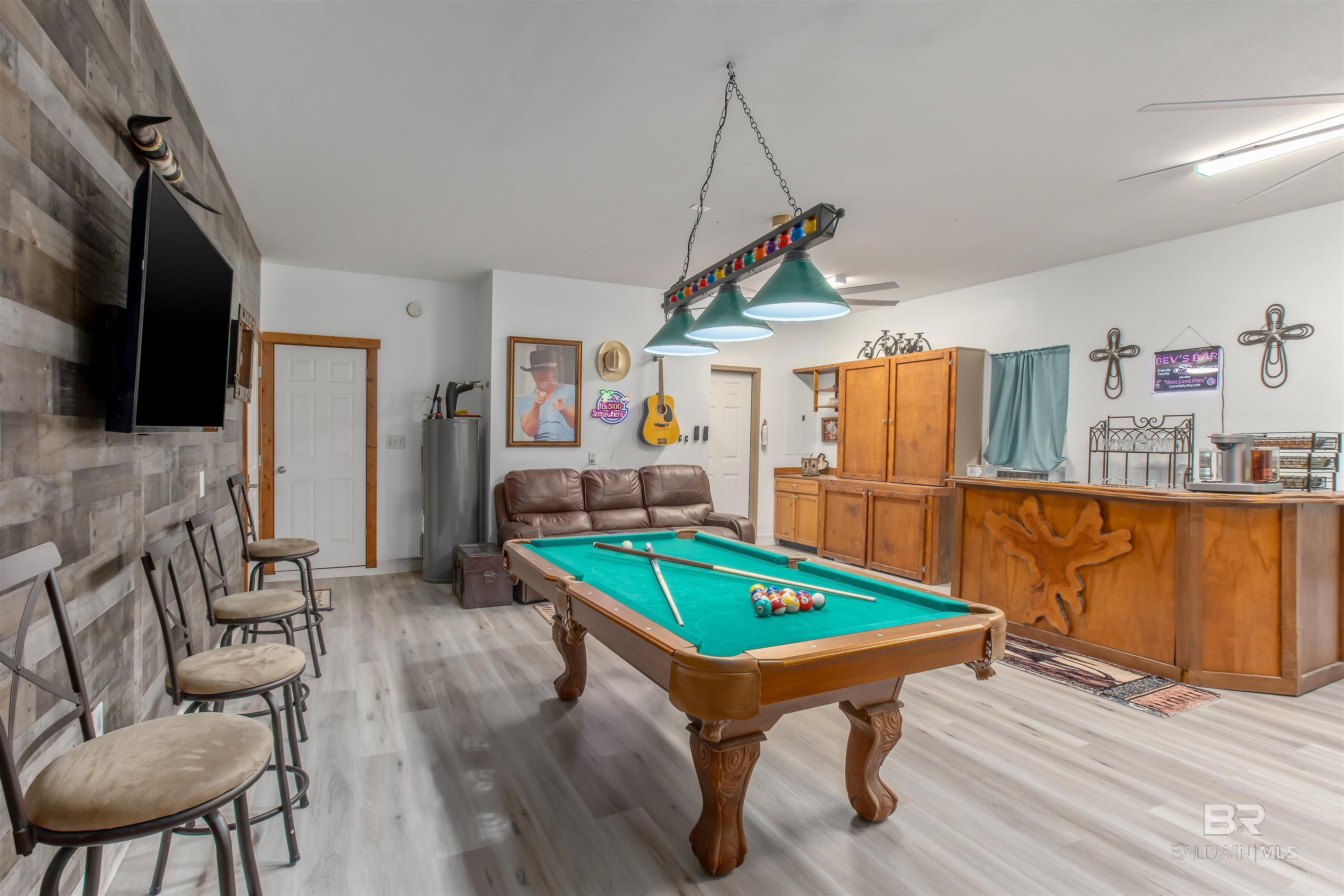 Gulf Shores, Alabama, 36542, United States, 4 Bedrooms Bedrooms, ,3 BathroomsBathrooms,Residential,For Sale,1877388