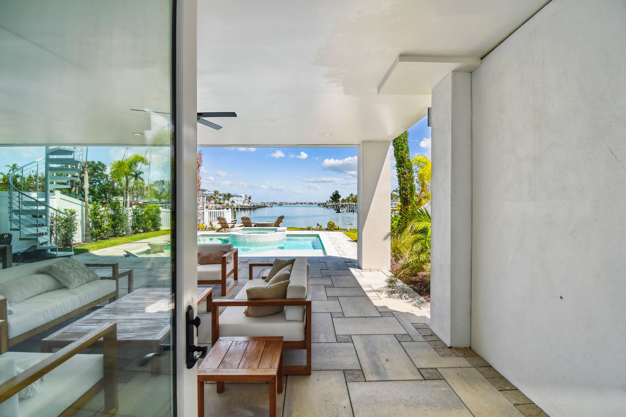 Treasure Island, Florida, 33706, United States, 5 Bedrooms Bedrooms, ,5 BathroomsBathrooms,Residential,For Sale,1792310