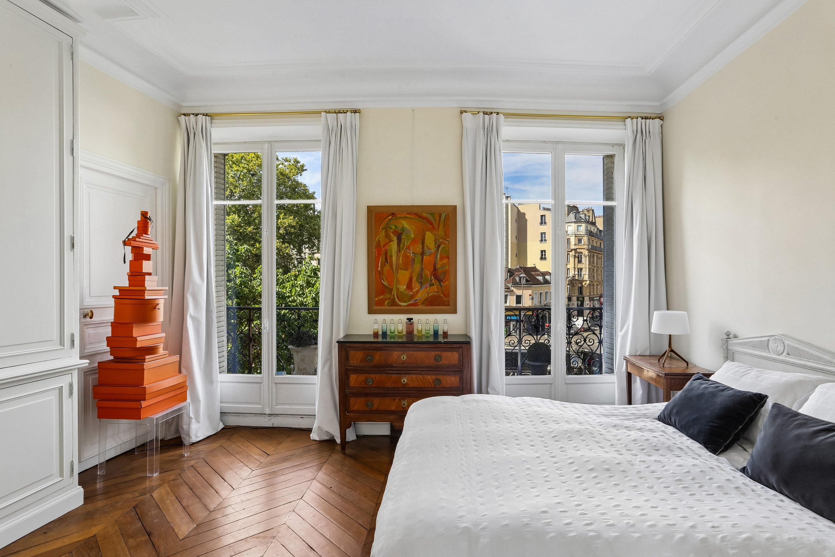  Paris 9th – Elegant Haussmannian Apartment, Wraparound Balcony, Sacré-Cœur Views - 物件實景