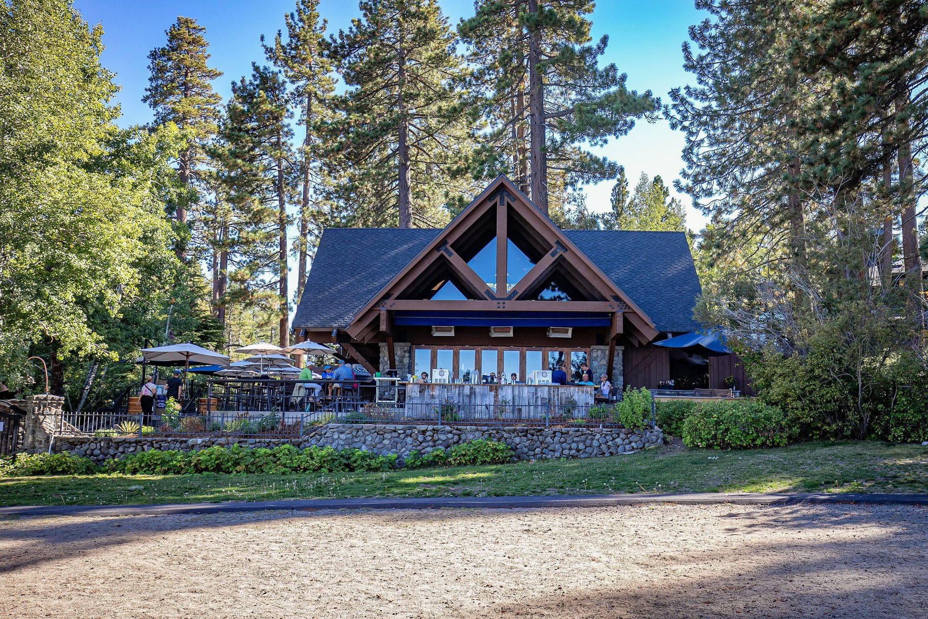  Home 3 Blocks from Lake Tahoe with 4 Car Garage for Cars & Boats - 物件實景