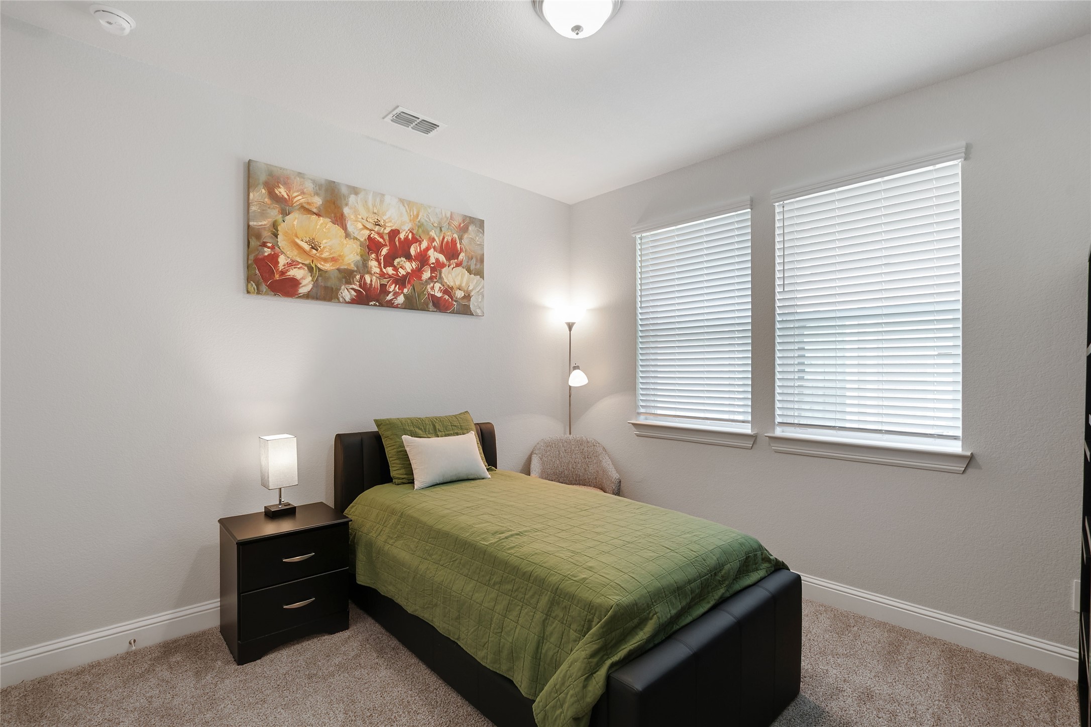 Fort Worth, Texas, 76262, United States, 5 Bedrooms Bedrooms, ,4 BathroomsBathrooms,Residential,For Sale,1917632