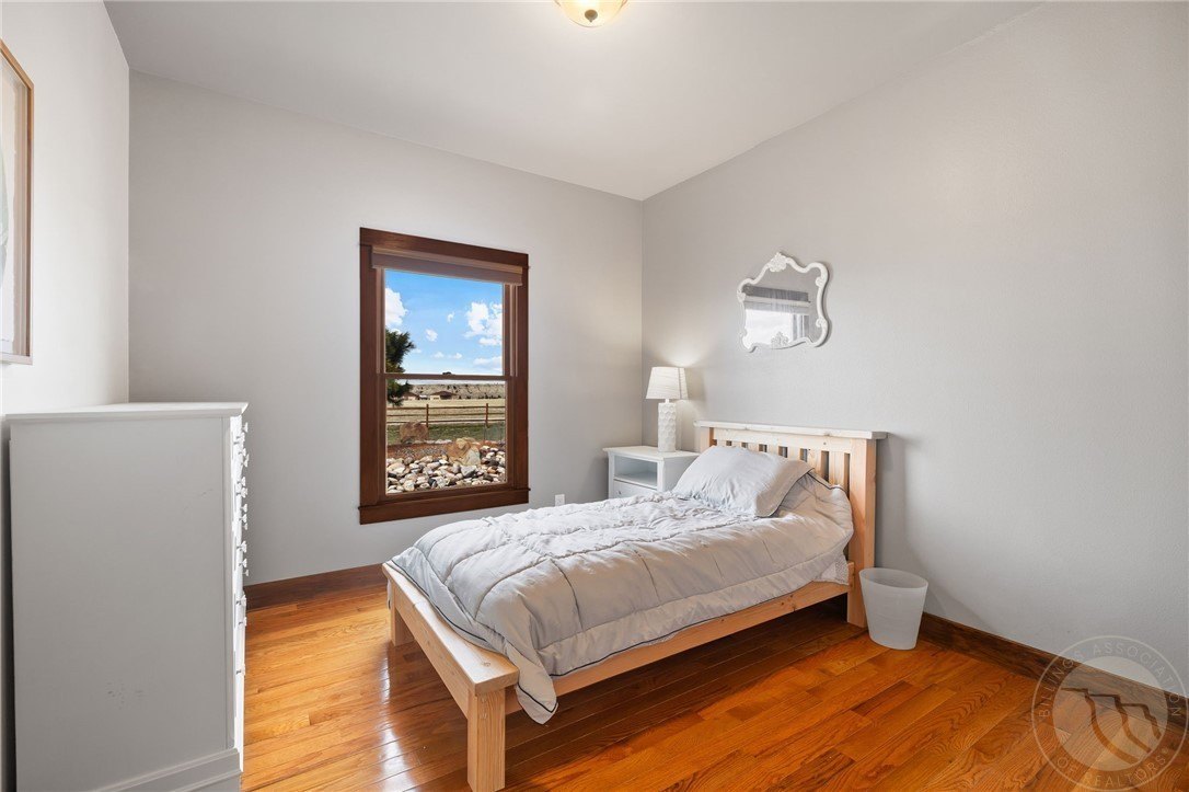 Molt/Rapelje, Montana, 59106, United States, 4 Bedrooms Bedrooms, ,3 BathroomsBathrooms,Residential,For Sale,1789052