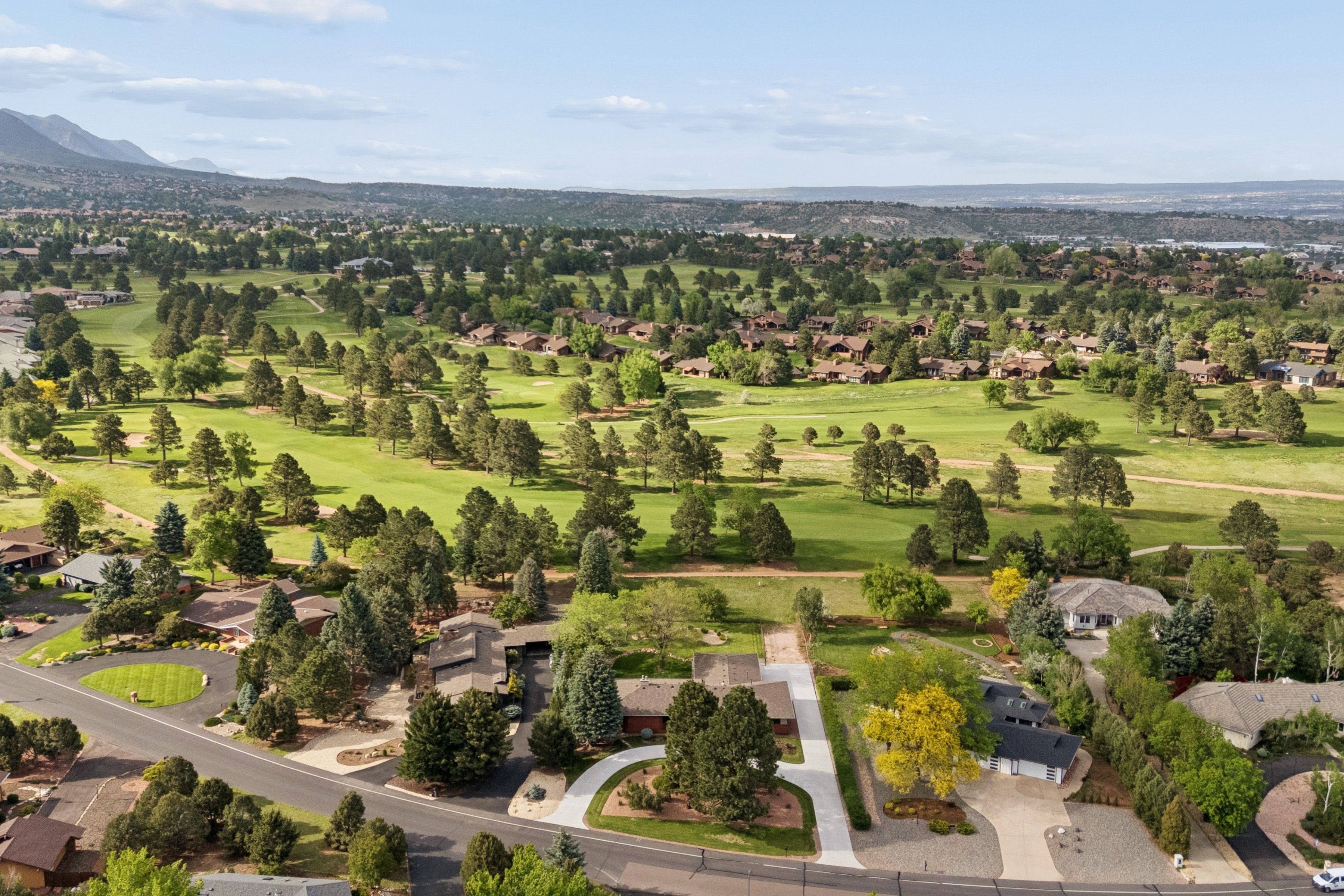  Main Level Living, Backs to Golf Course - 物件實景