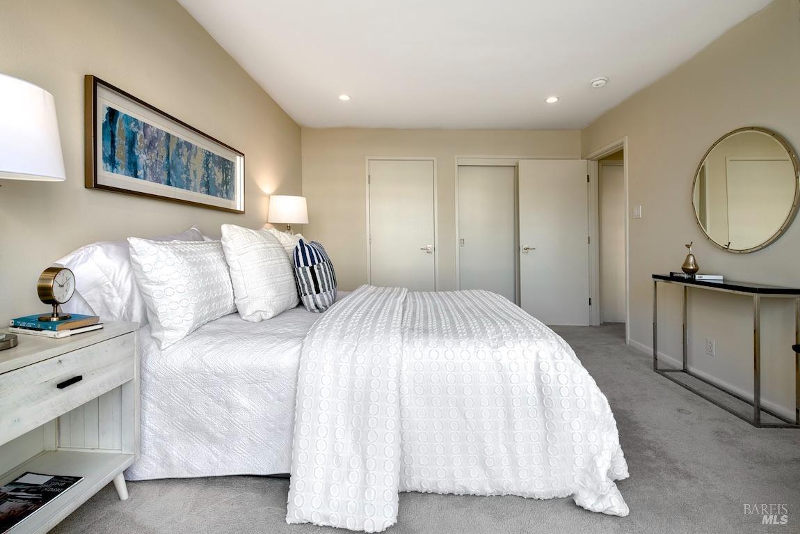 Mill Valley, California, 94941, United States, 2 Bedrooms Bedrooms, ,2 BathroomsBathrooms,Residential,For Sale,1926308
