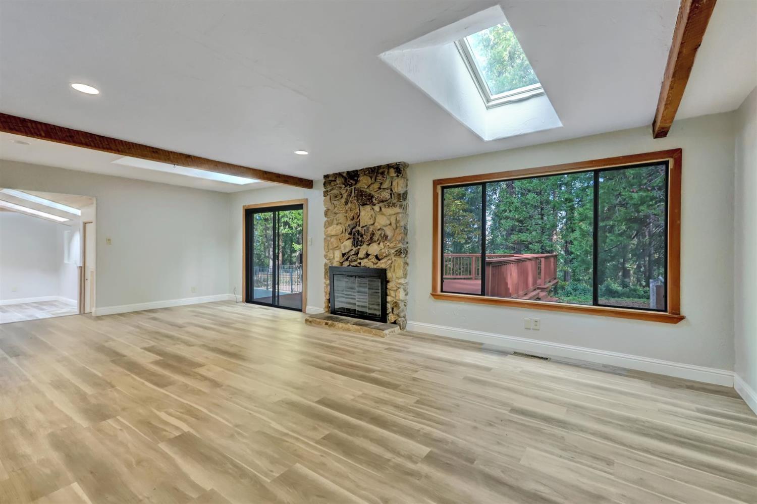 Nevada City, California, 95959, United States, 3 Bedrooms Bedrooms, ,2 BathroomsBathrooms,Residential,For Sale,1992371